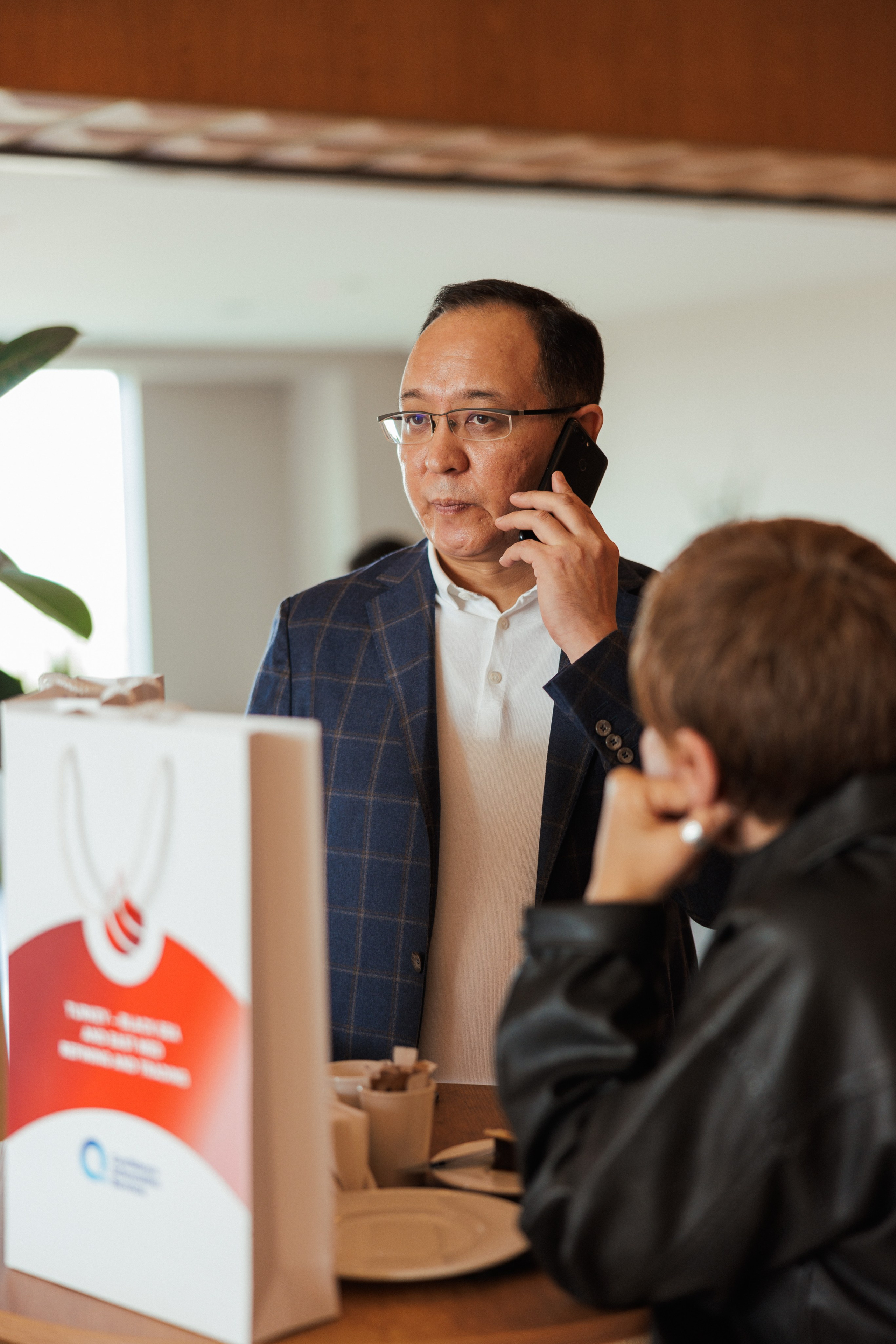 EXECUTIVE RETREAT Izmir Confidence Information Services. Ivan Skufinsky — wedding and family photographer in Vancouver