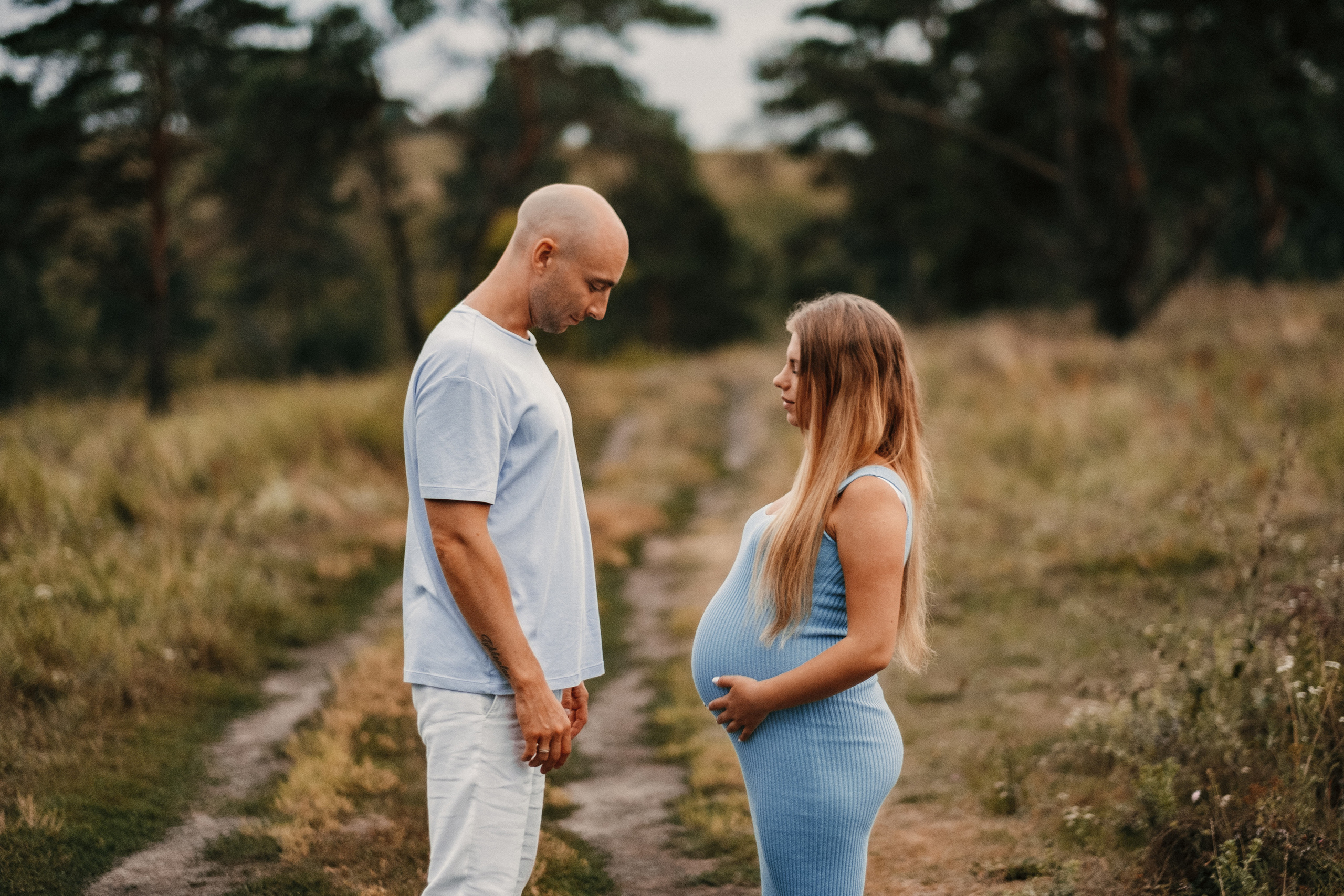 Pasha+Katya pregnancy photo shoot. Ivan Skufinsky — wedding and family photographer in Vancouver