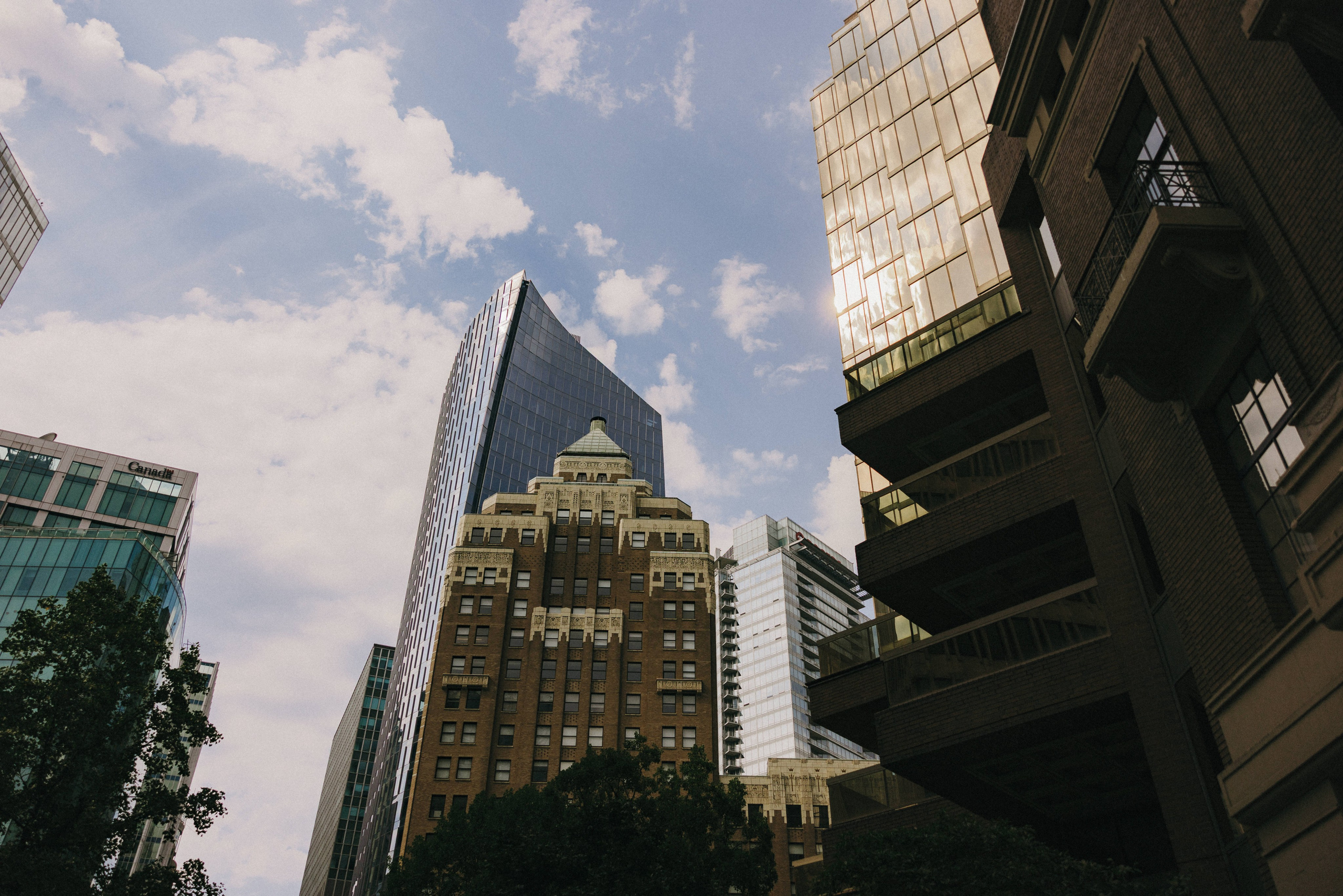 WeddingStory in Vancouver Club. Ivan Skufinsky — wedding and family photographer in Vancouver