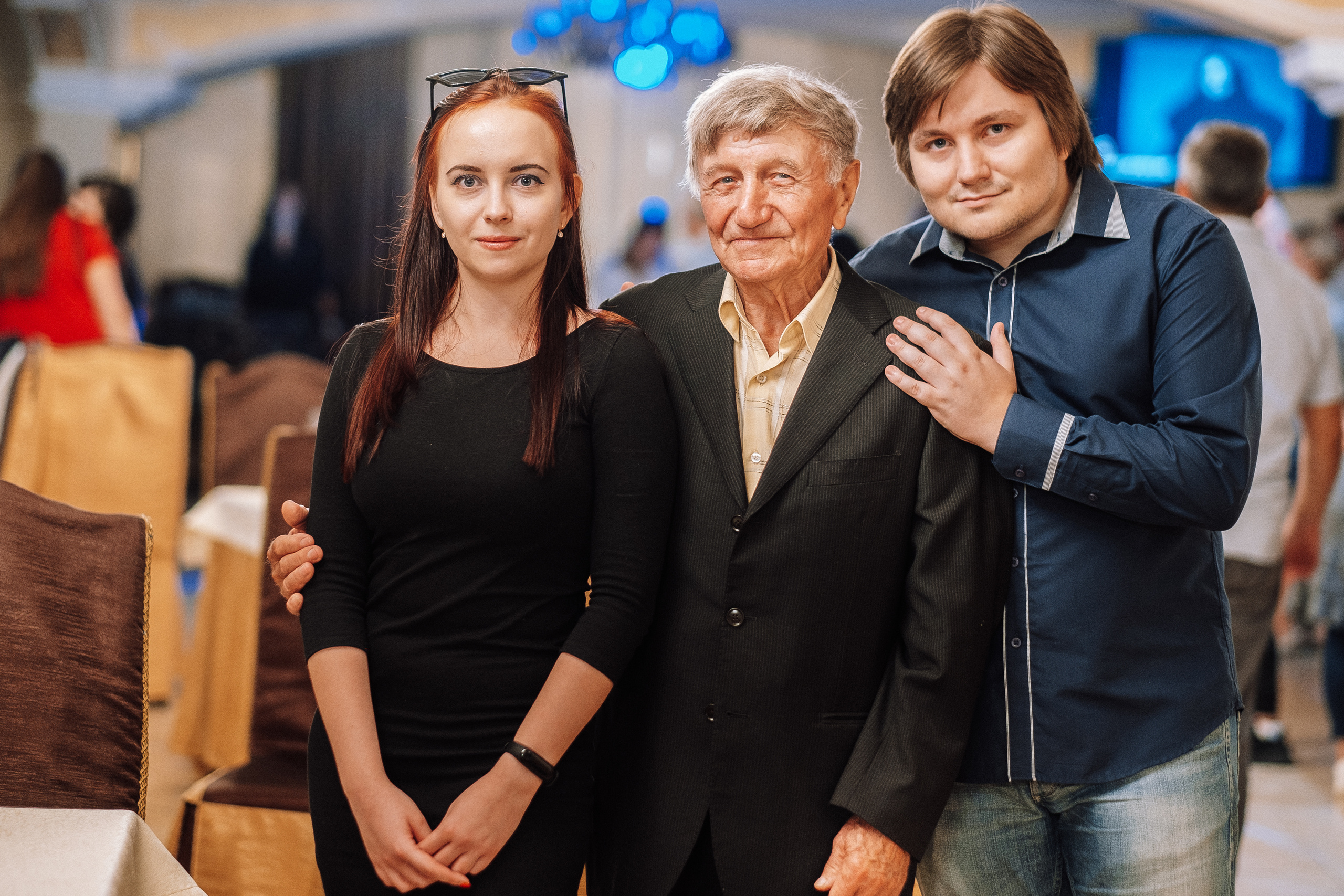 Дедушке Виктору 80. Ivan Skufinsky — wedding and family photographer in Vancouver