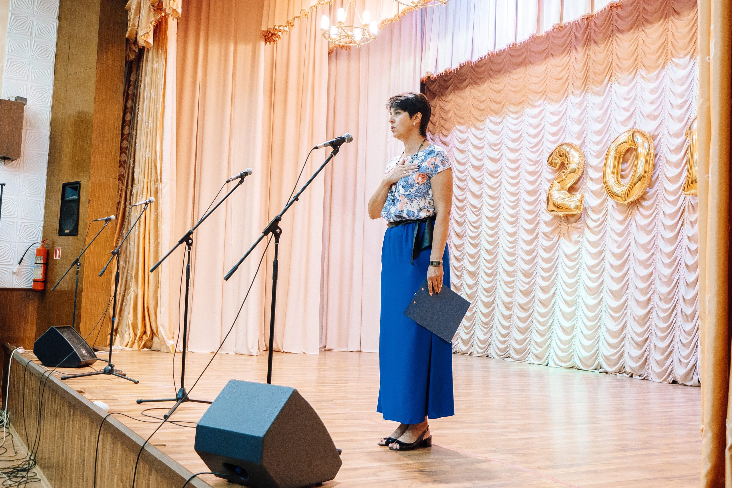 Выпускной школа номер 3. Хмельник. Ivan Skufinsky — wedding and family photographer in Vancouver