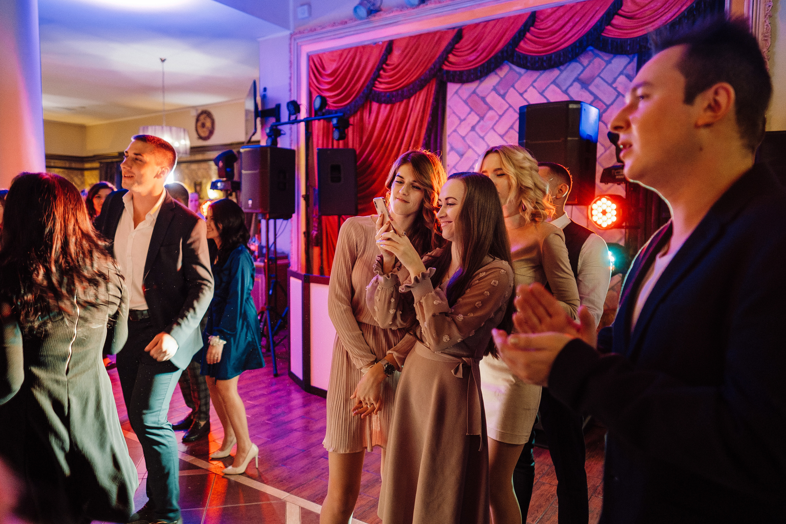 2019 19.10 WeddingStory Евгений+Юлия. Ivan Skufinsky — wedding and family photographer in Vancouver