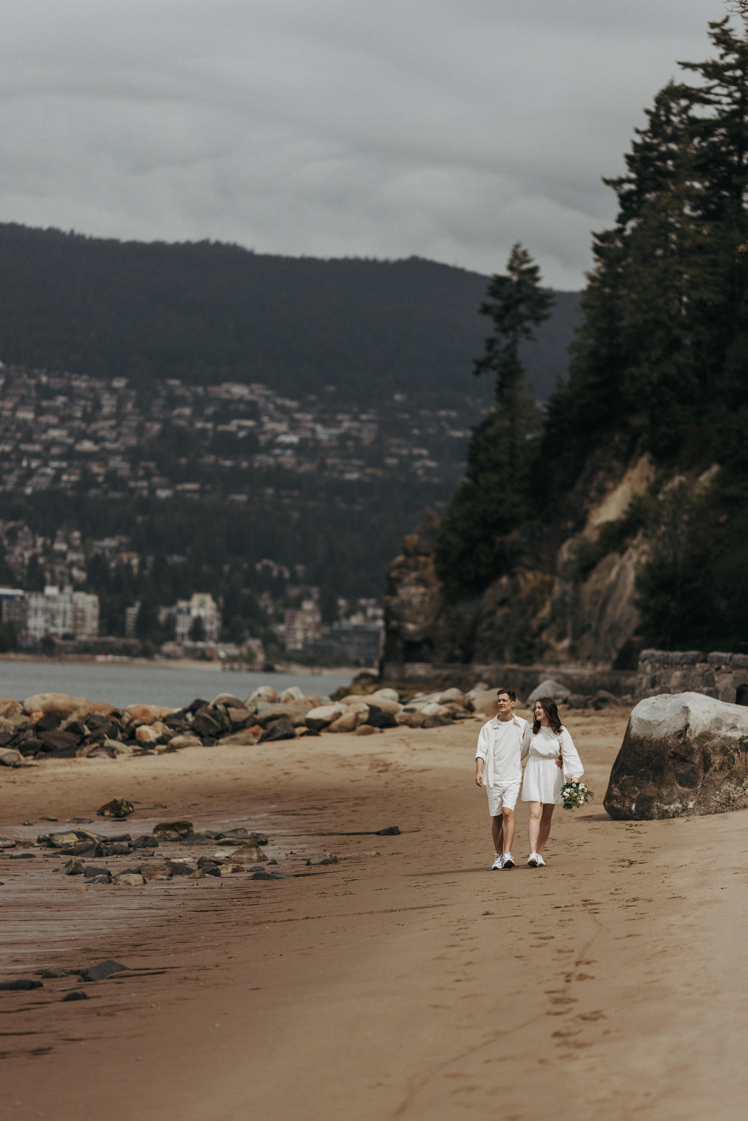Vancouver love story. Ivan Skufinsky — wedding and family photographer in Vancouver