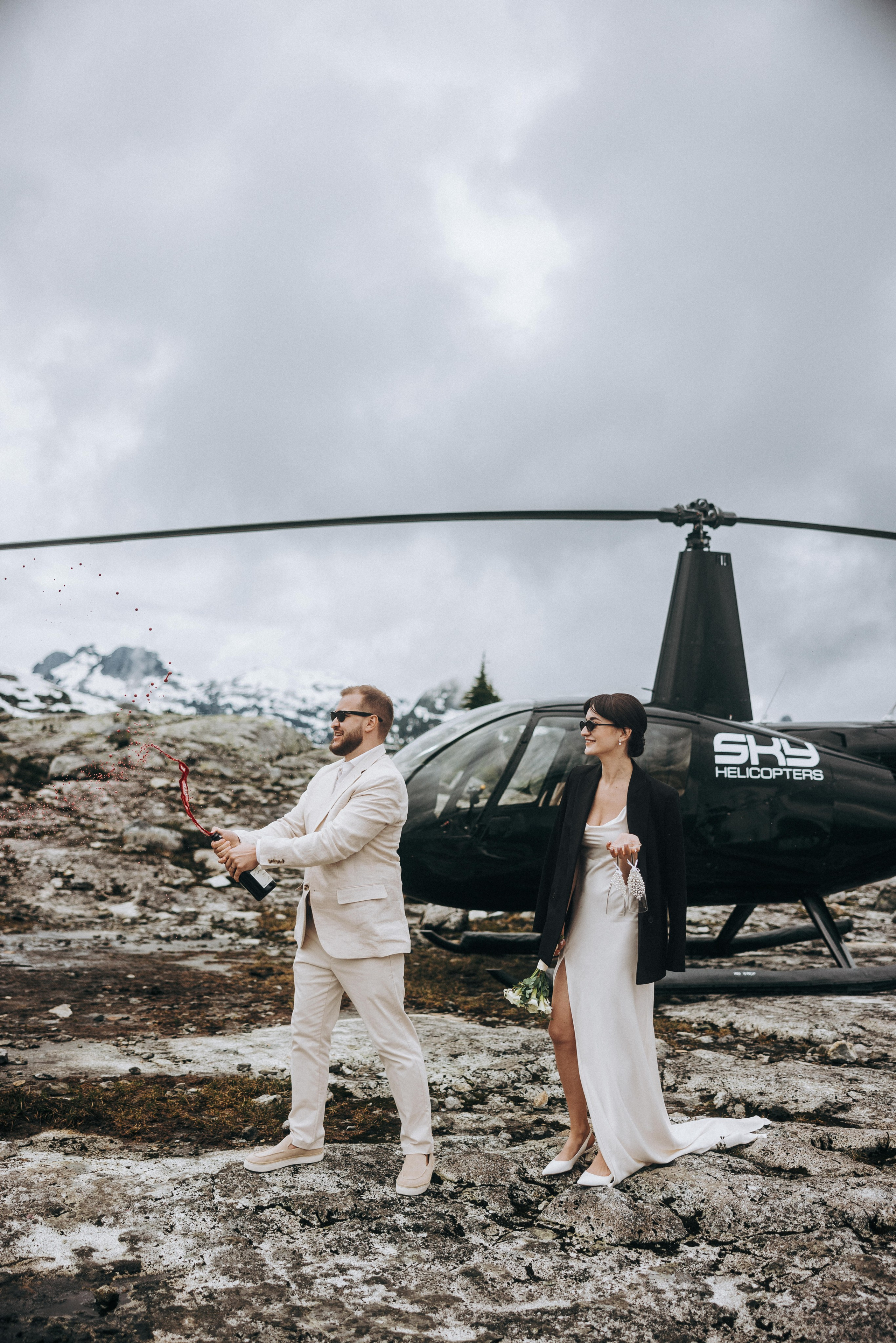 Sky-High Love: Stunning Vancouver Mountain Wedding Shoot by Helicopter. Ivan Skufinsky — wedding and family photographer in Vancouver
