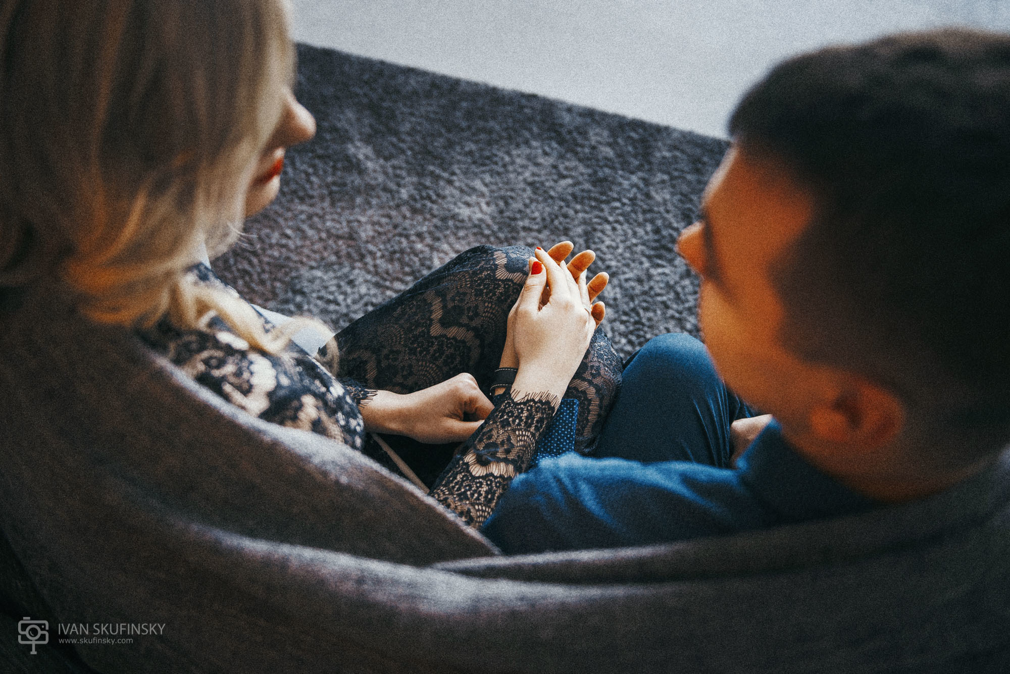 Фотосессия love story в студии. Ivan Skufinsky — wedding and family photographer in Vancouver