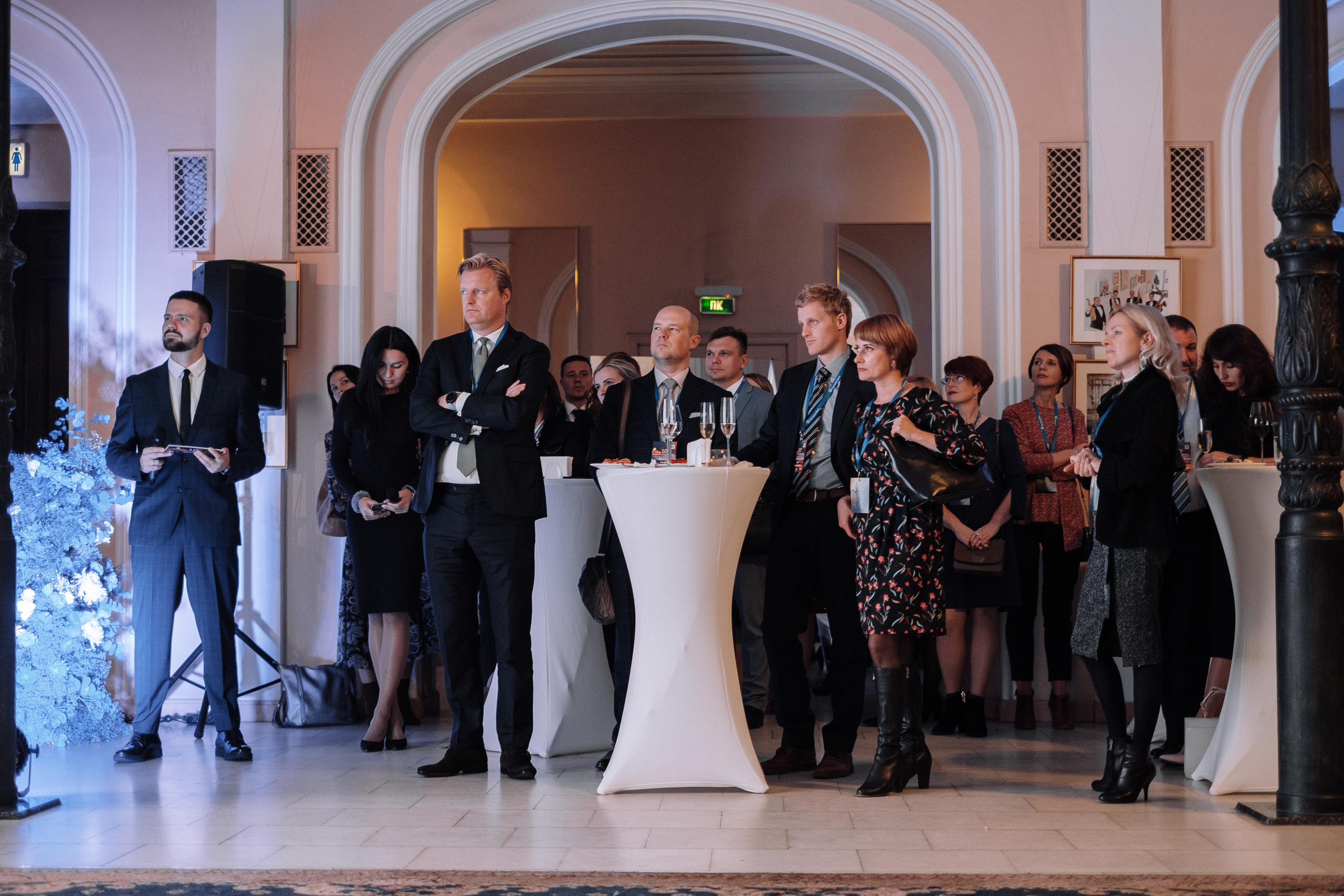 Deutsche Bank 10 years in Ukraine. Ivan Skufinsky — wedding and family photographer in Vancouver