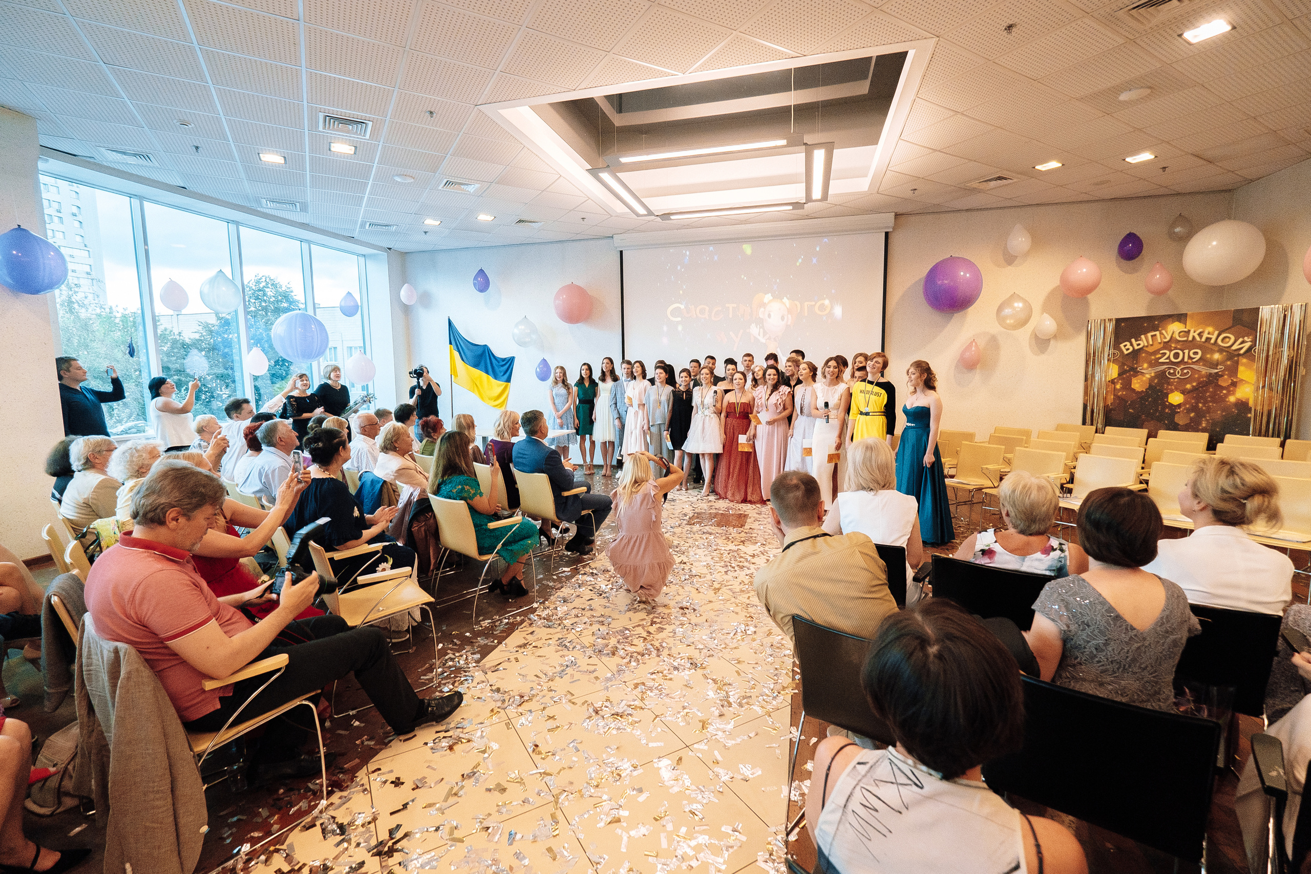 Выпускной 153 Гимназия. Ivan Skufinsky — wedding and family photographer in Vancouver