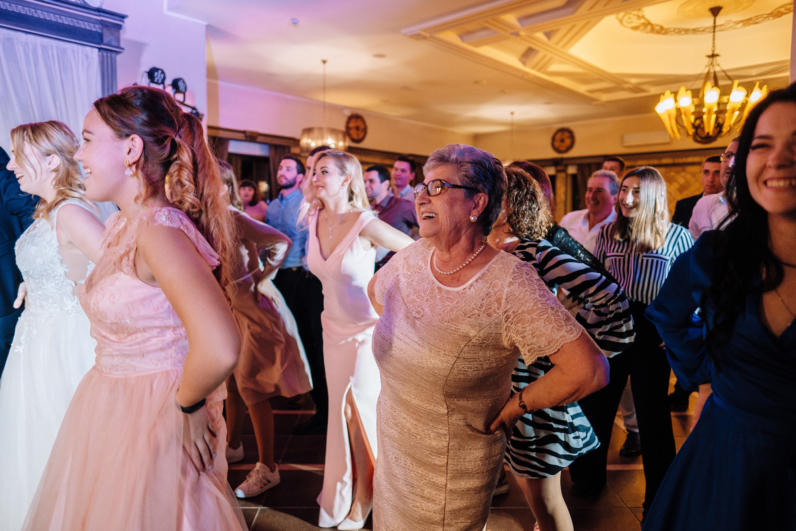 2019 19.10 WeddingStory Евгений+Юлия. Ivan Skufinsky — wedding and family photographer in Vancouver