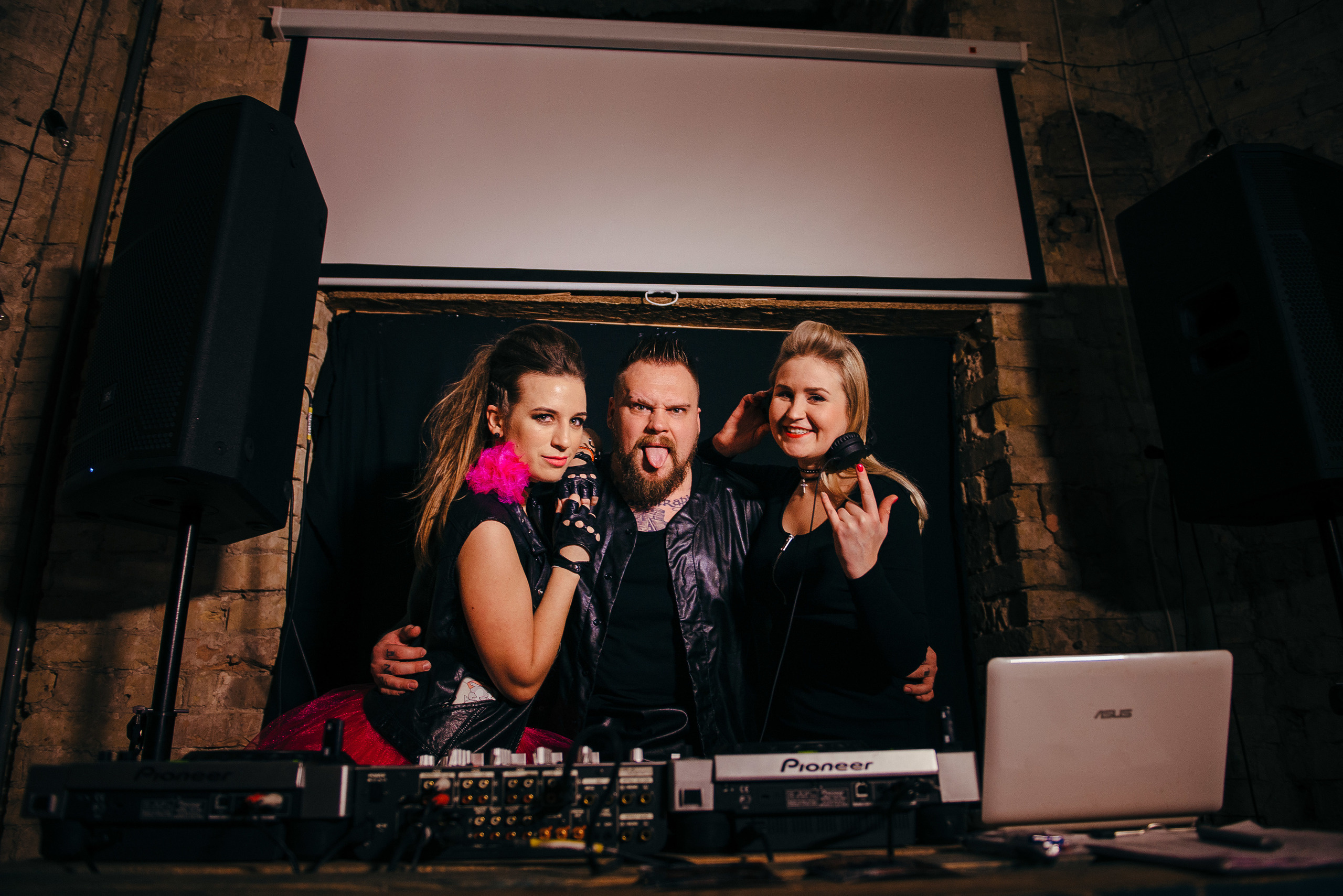 Заказать профессионального ивент фотографа. Ivan Skufinsky — wedding and family photographer in Vancouver