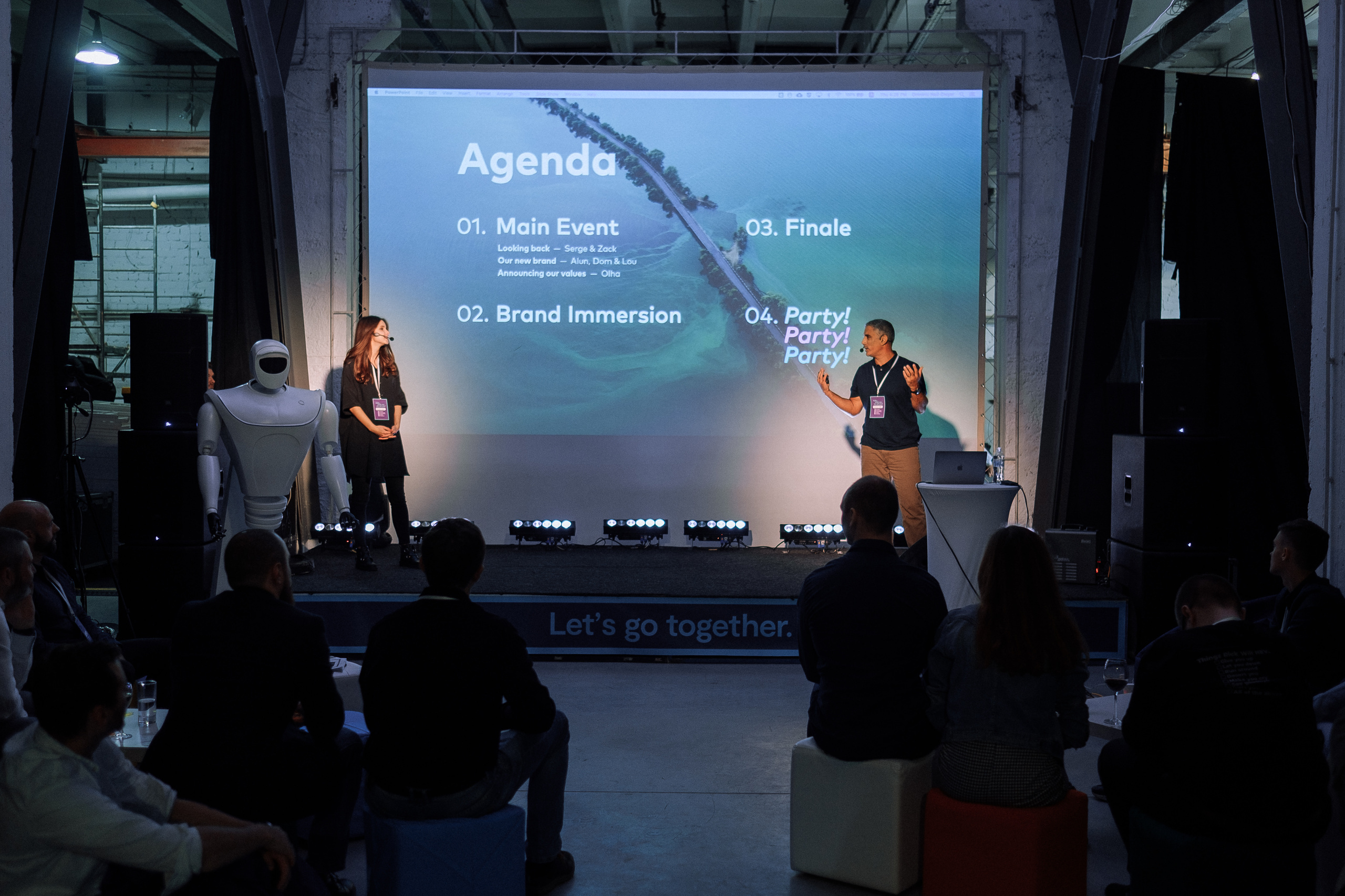 ZEO Alliance 24.10.19 party. Ivan Skufinsky — wedding and family photographer in Vancouver