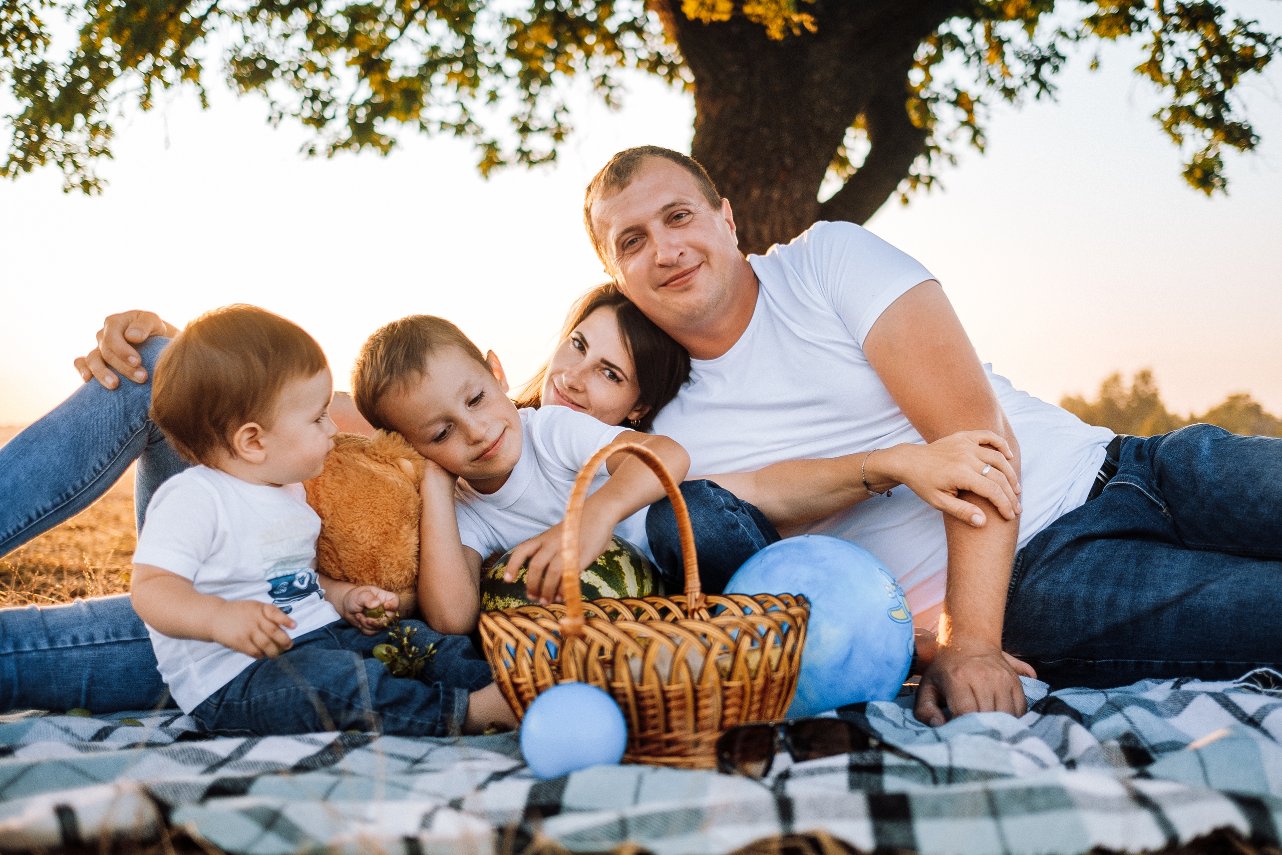 FamilyStory Ira+Kolya+Artem+Yaroslav. Ivan Skufinsky — wedding and family photographer in Vancouver