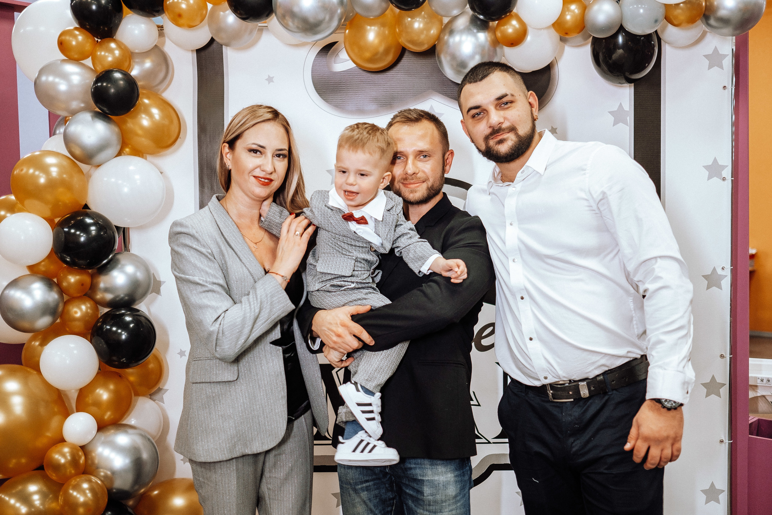 День Народження Матвій. Ivan Skufinsky — wedding and family photographer in Vancouver