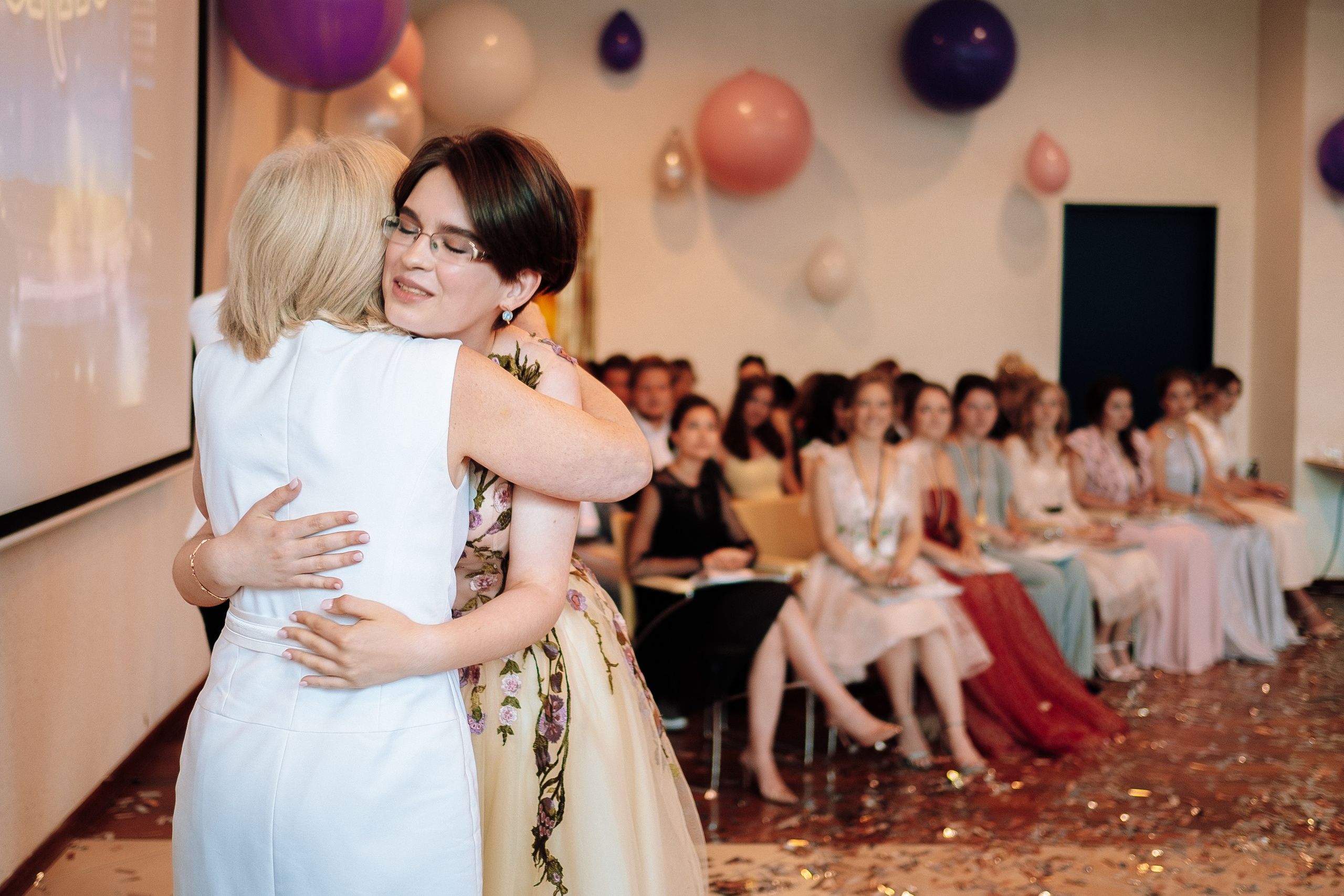 Выпускной 153 Гимназия. Ivan Skufinsky — wedding and family photographer in Vancouver