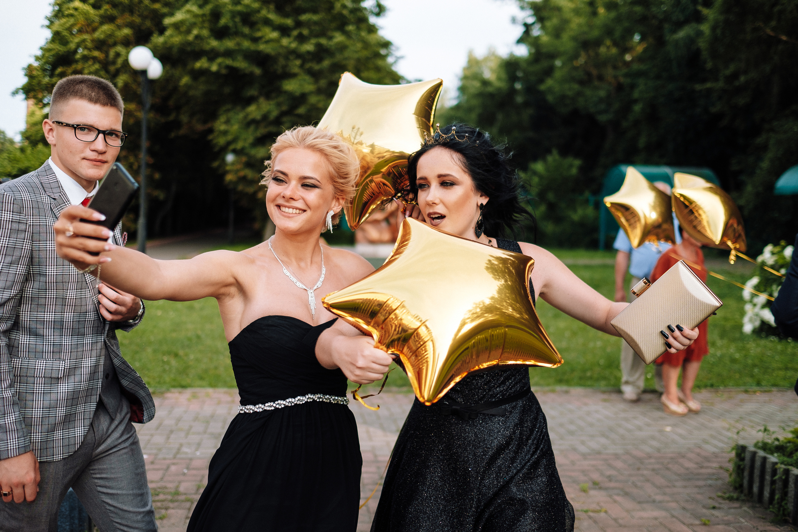 Выпускной школа номер 3. Хмельник. Ivan Skufinsky — wedding and family photographer in Vancouver