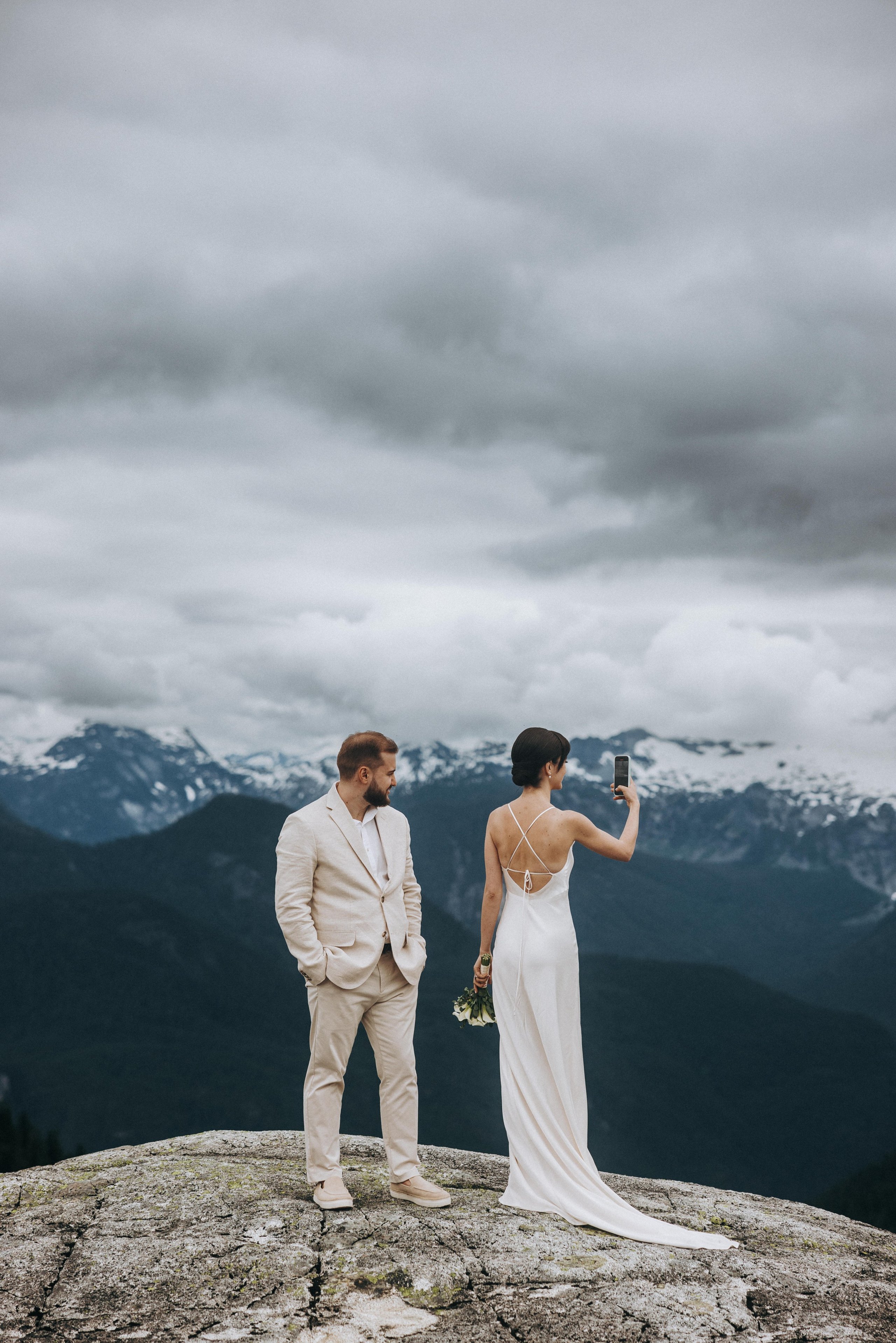 Sky-High Love: Stunning Vancouver Mountain Wedding Shoot by Helicopter. Ivan Skufinsky — wedding and family photographer in Vancouver