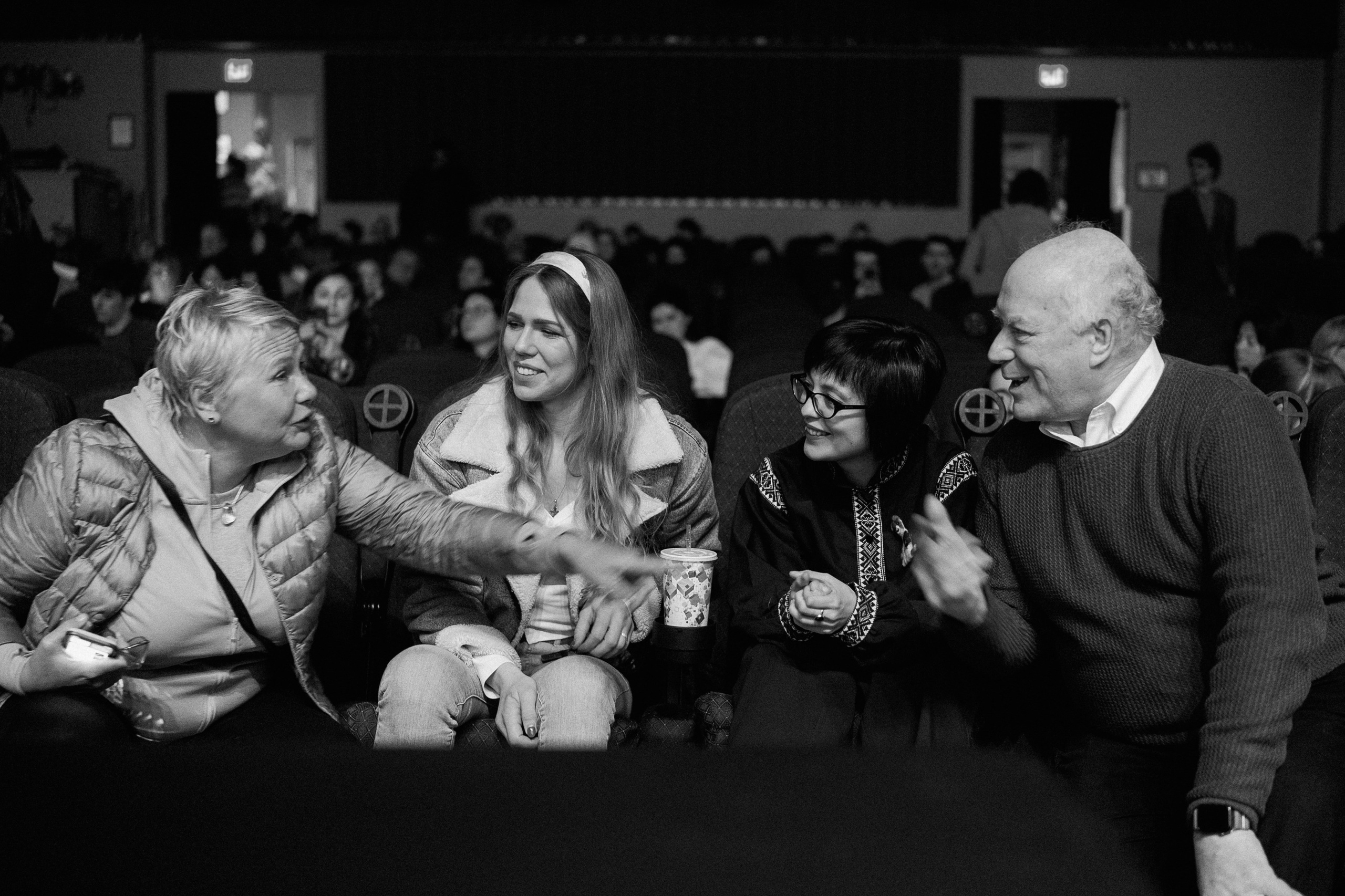 Film Premiere at Rio Theatre, Vancouver — “WAR TAILS”. Ivan Skufinsky — wedding and family photographer in Vancouver