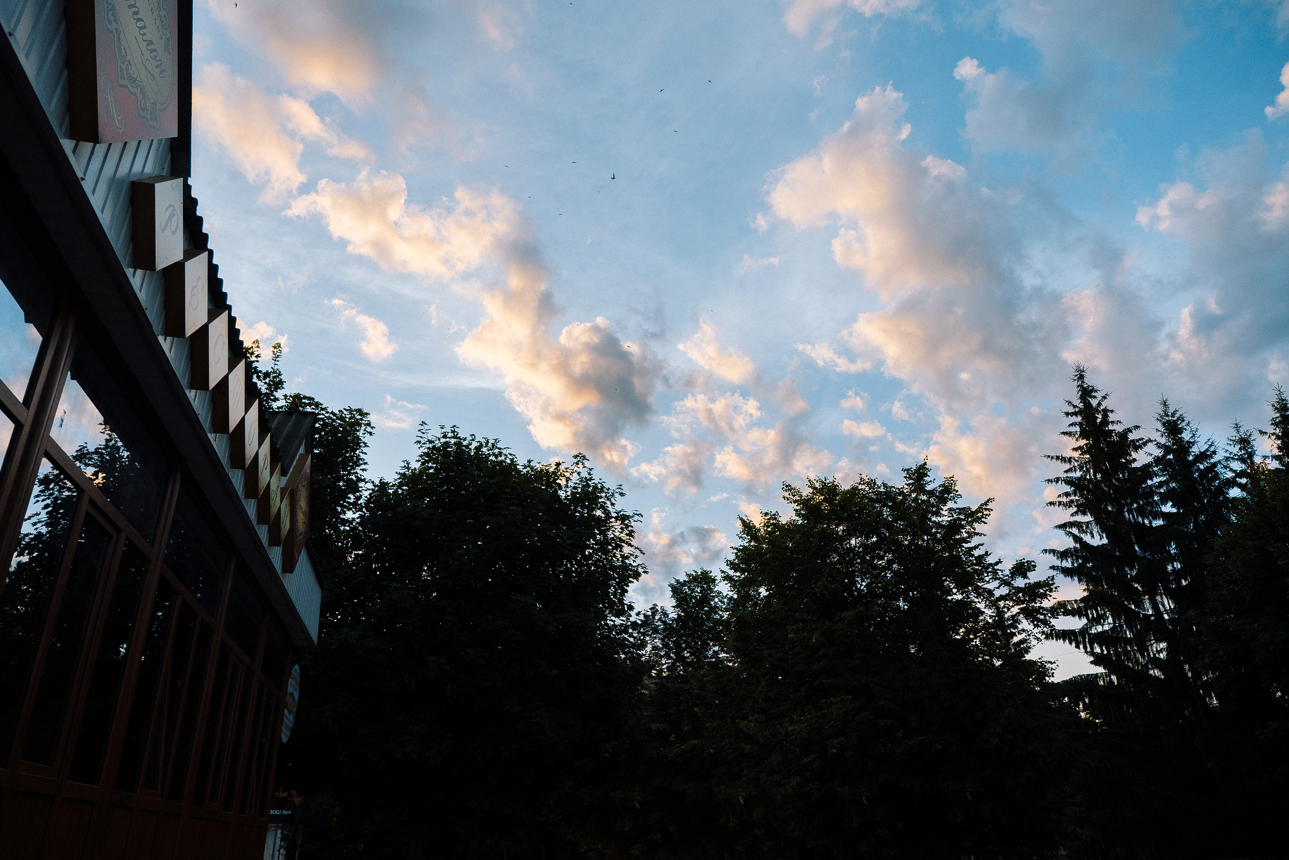 Выпускной школа номер 3. Хмельник. Ivan Skufinsky — wedding and family photographer in Vancouver