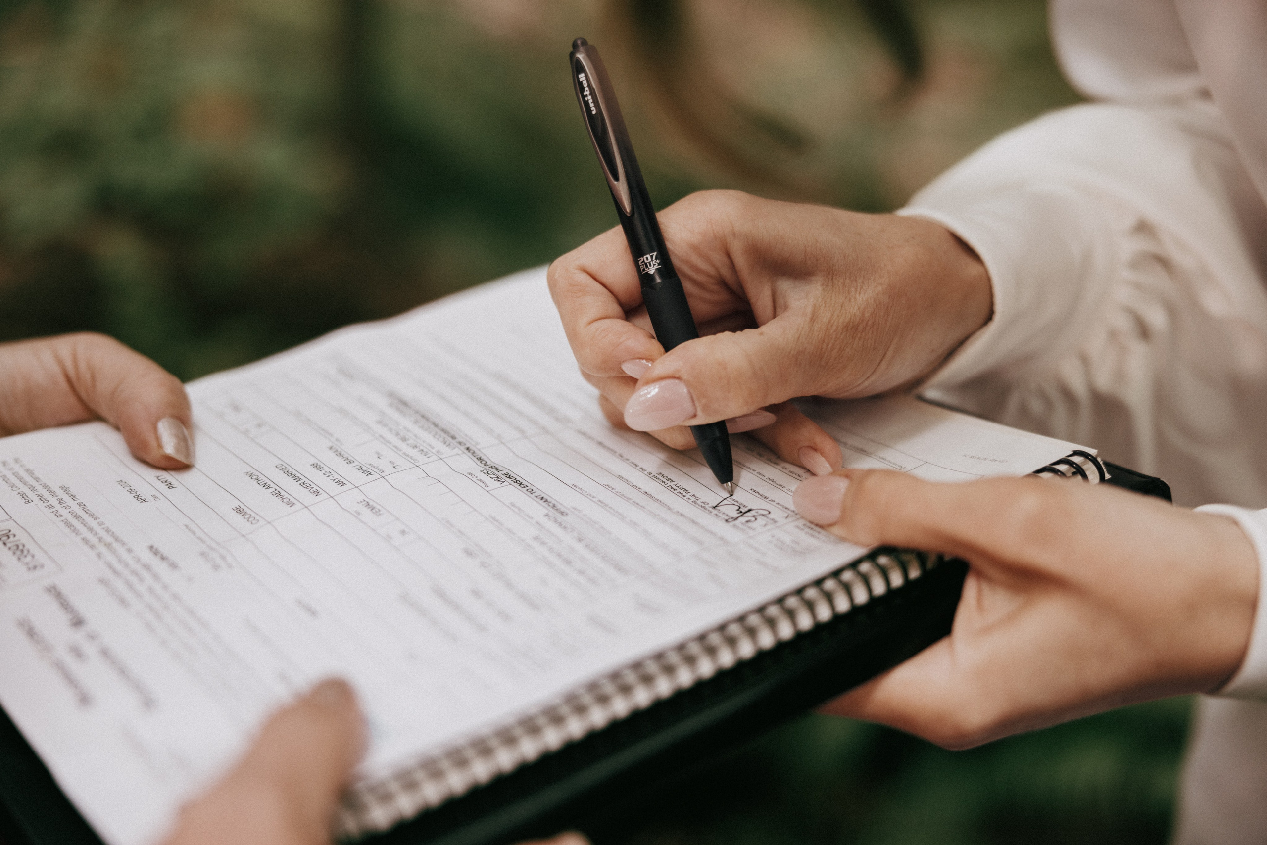 Michael & Caitlyn. Ivan Skufinsky — wedding and family photographer in Vancouver