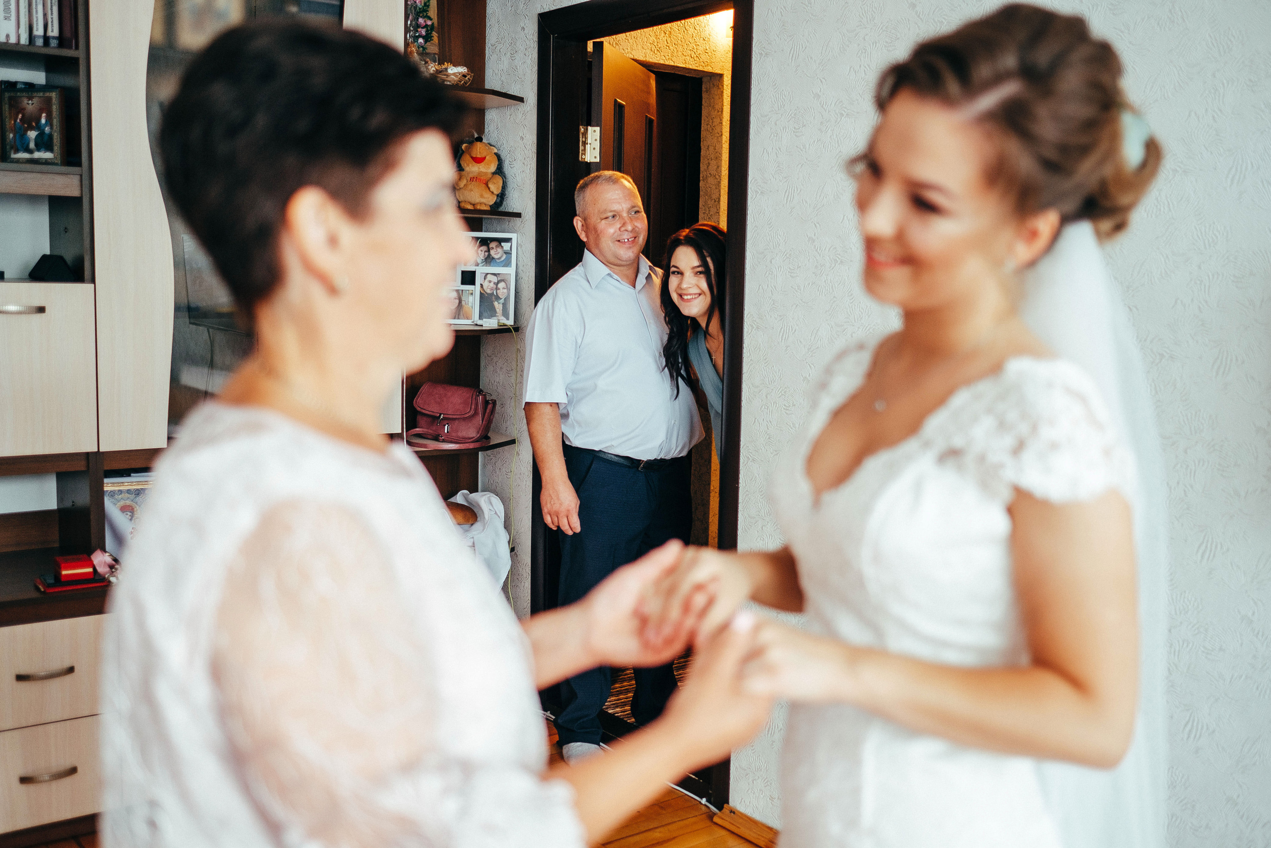 Wedding photoshoots photographer videographer Vancouver BC. Ivan Skufinsky — wedding and family photographer in Vancouver