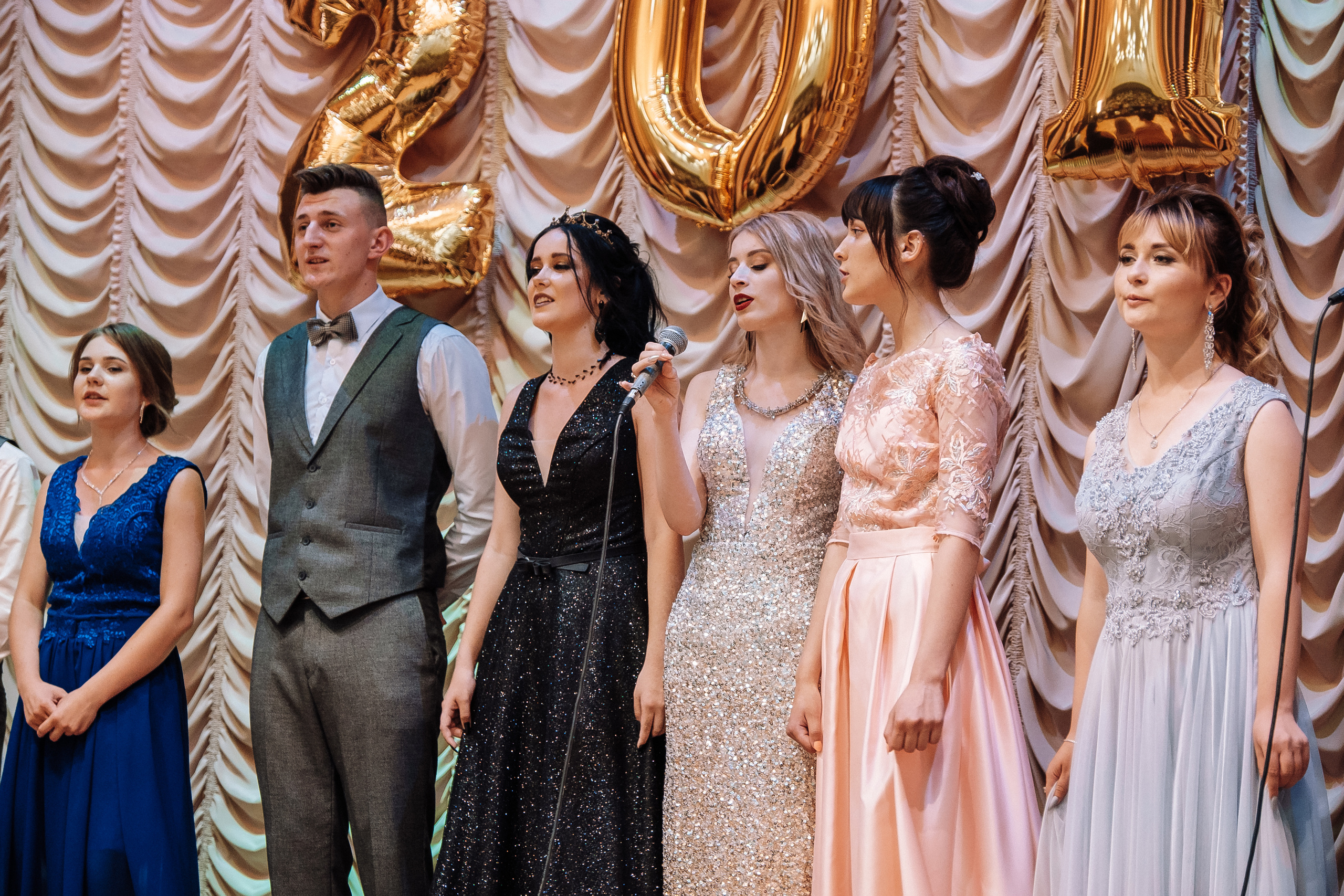 Выпускной школа номер 3. Хмельник. Ivan Skufinsky — wedding and family photographer in Vancouver