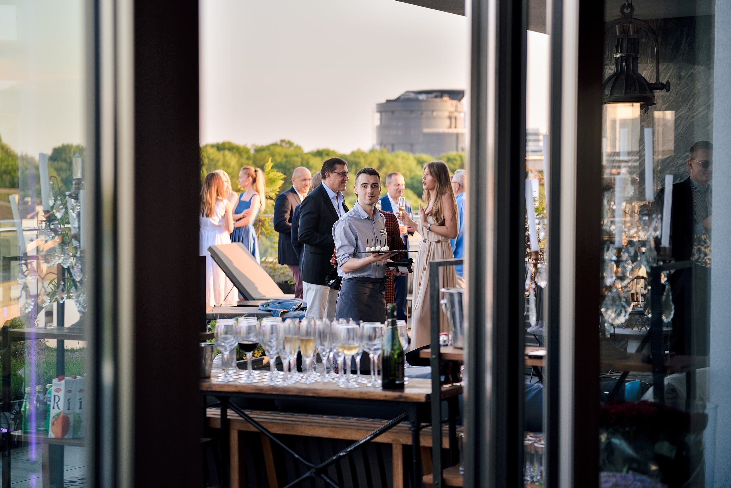 Фотограф на мероприятие. Ivan Skufinsky — wedding and family photographer in Vancouver