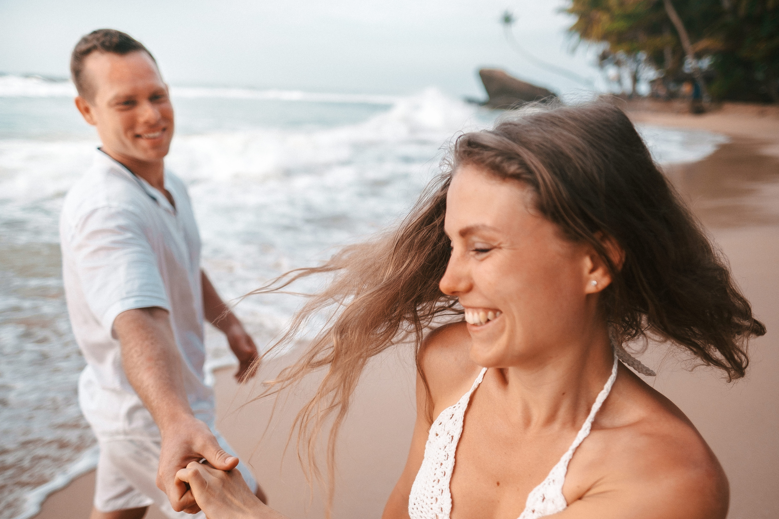 Gena+Katya+Liza Dalavella beach. Ivan Skufinsky — wedding and family photographer in Vancouver