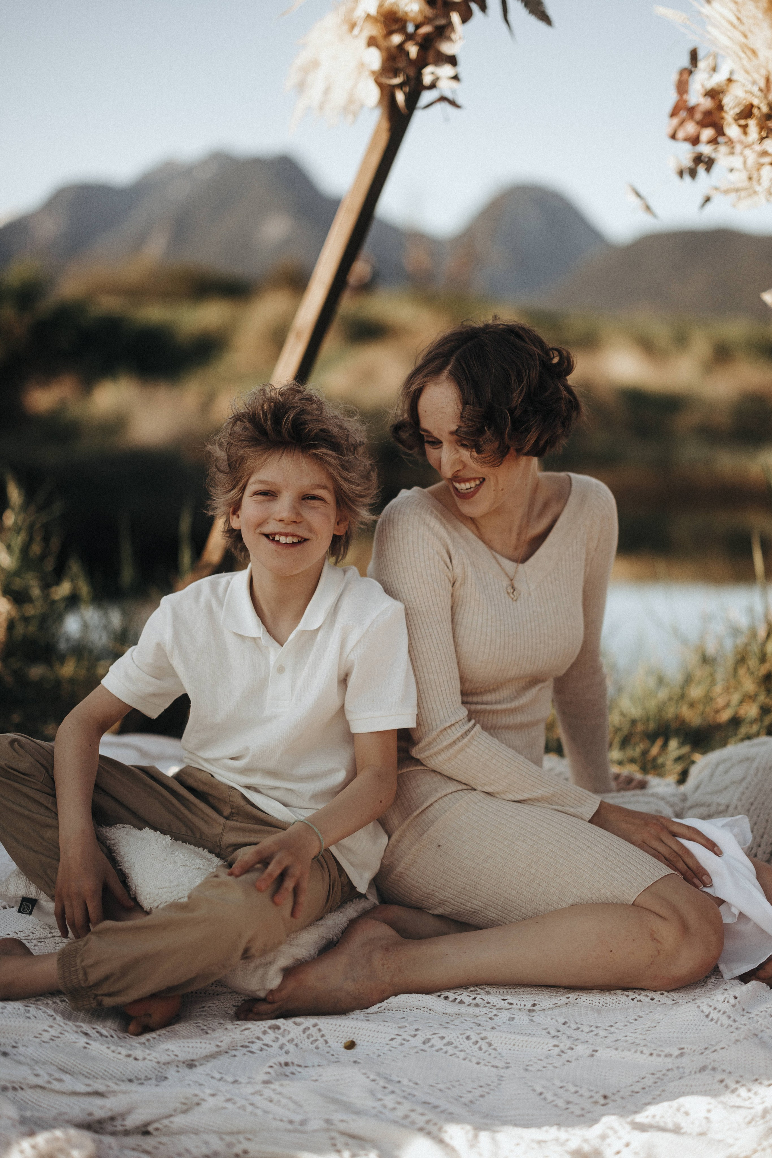 Family photo shoot at Pitt lake Vancouver BC. Ivan Skufinsky — wedding and family photographer in Vancouver