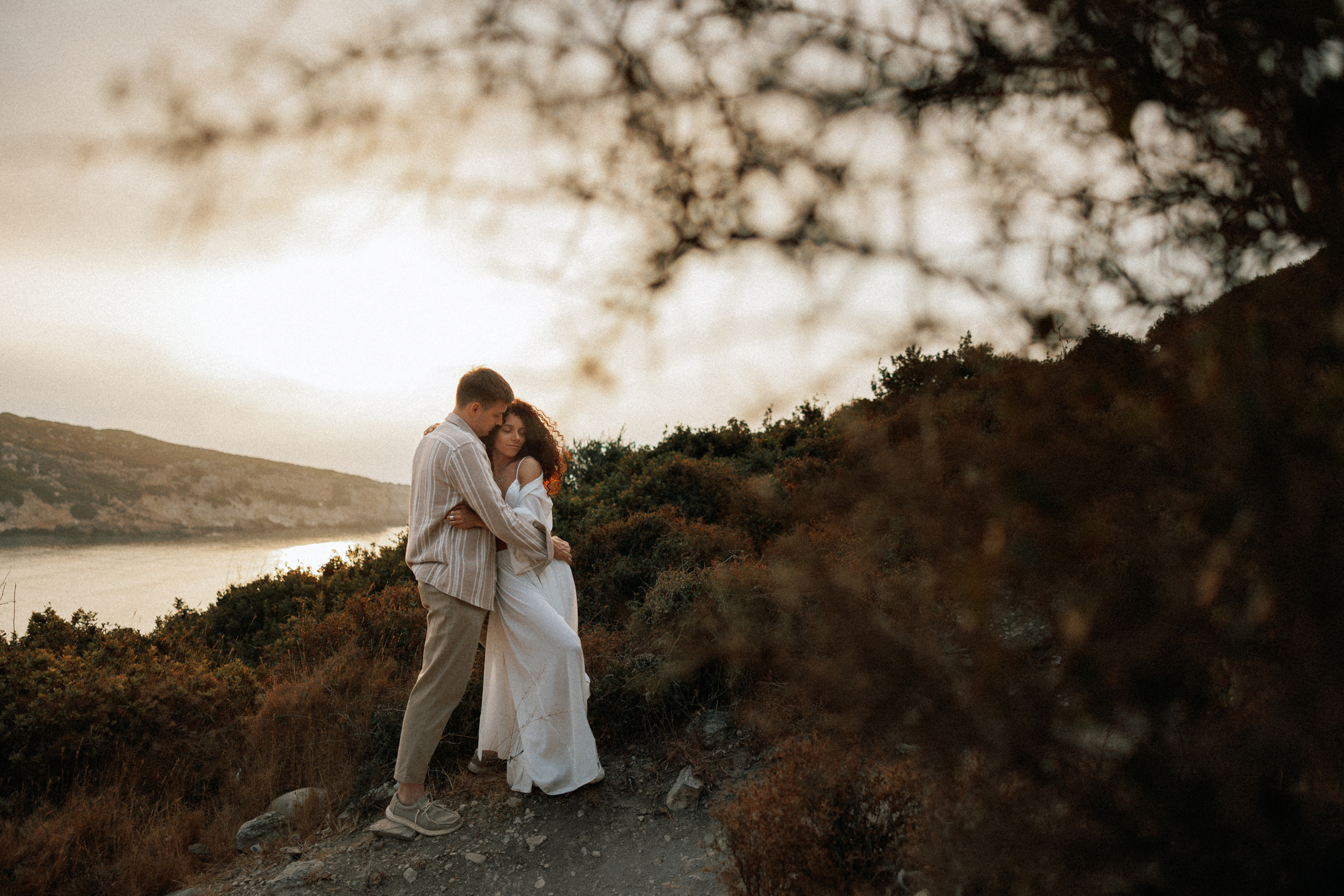 Couples love story photographer photo shoot Vancouver Burnaby Richmond. Ivan Skufinsky — wedding and family photographer in Vancouver