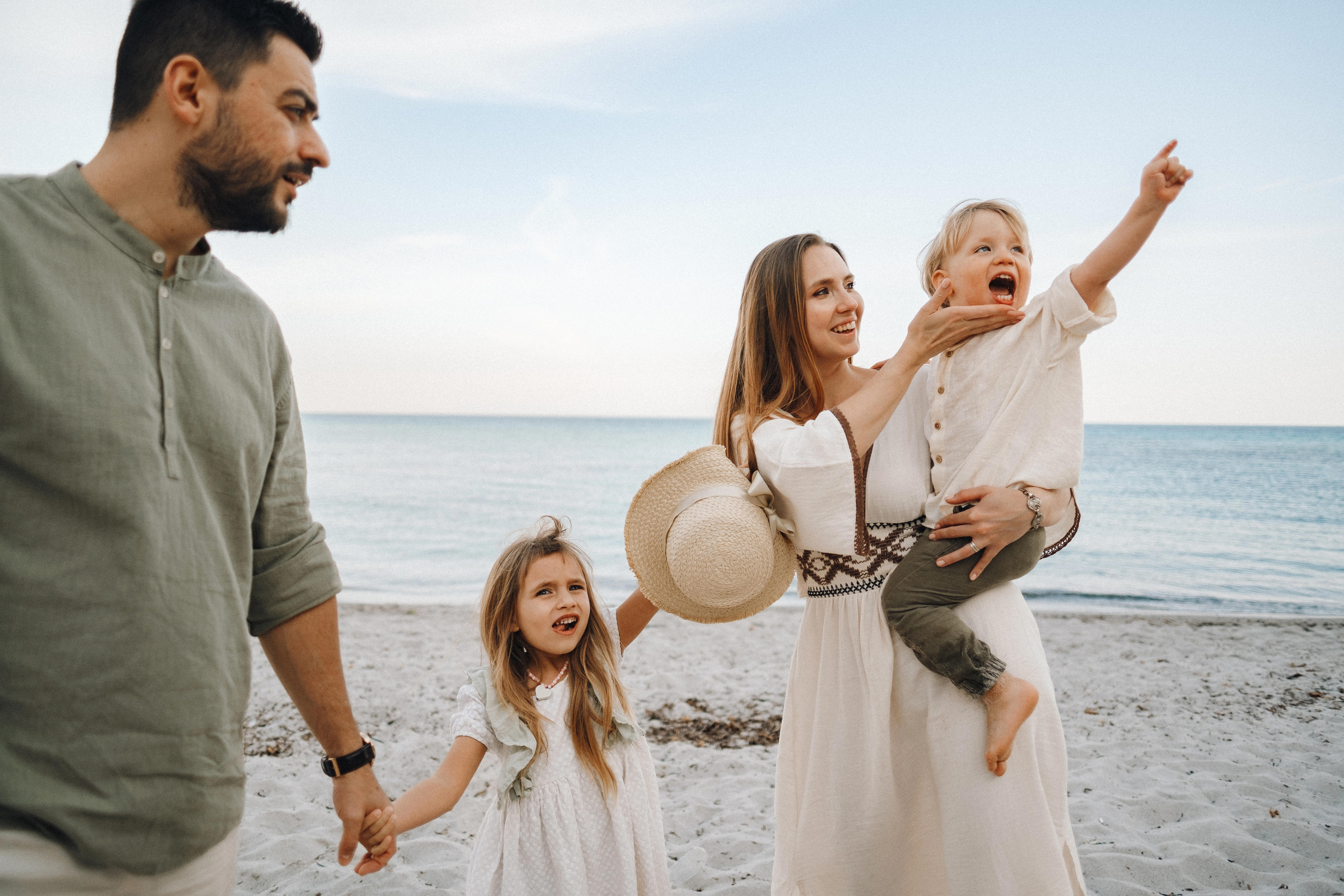 Family photo session in Vancouver Семейная фотосессия в Ванкувере БС. Ivan Skufinsky — wedding and family photographer in Vancouver