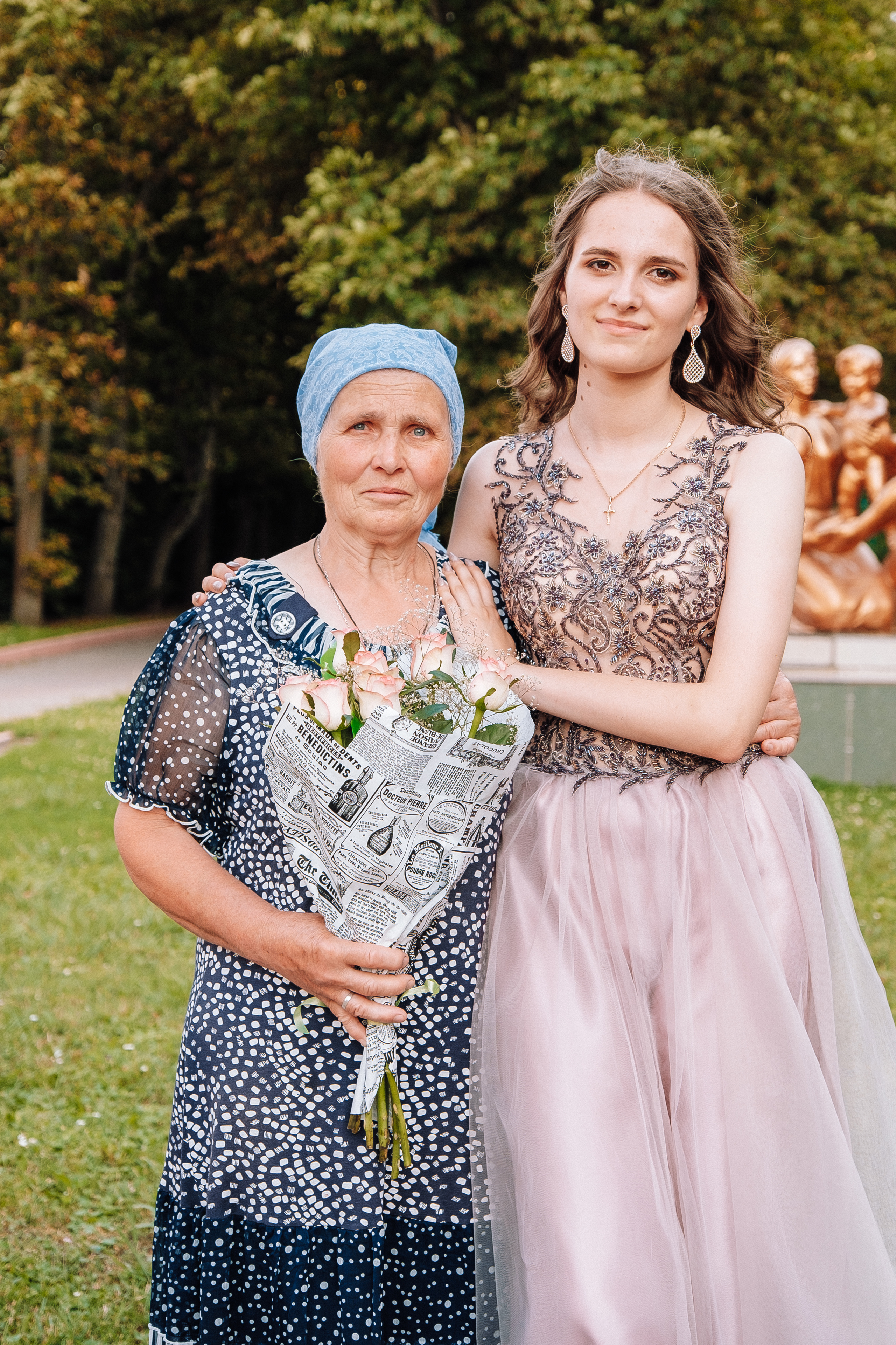 Выпускной школа номер 3. Хмельник. Ivan Skufinsky — wedding and family photographer in Vancouver