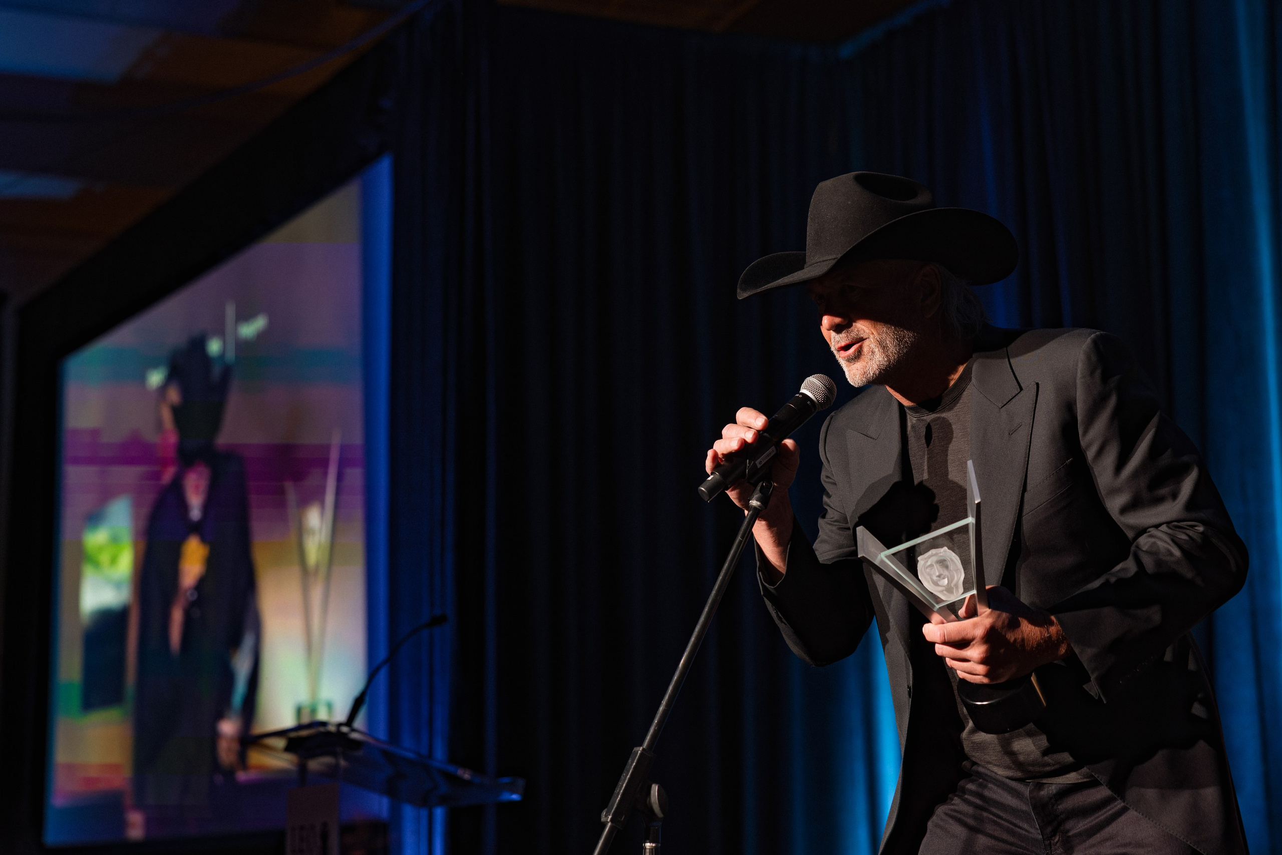 Event photographer in Vancouver Burnaby BC. Ivan Skufinsky — wedding and family photographer in Vancouver