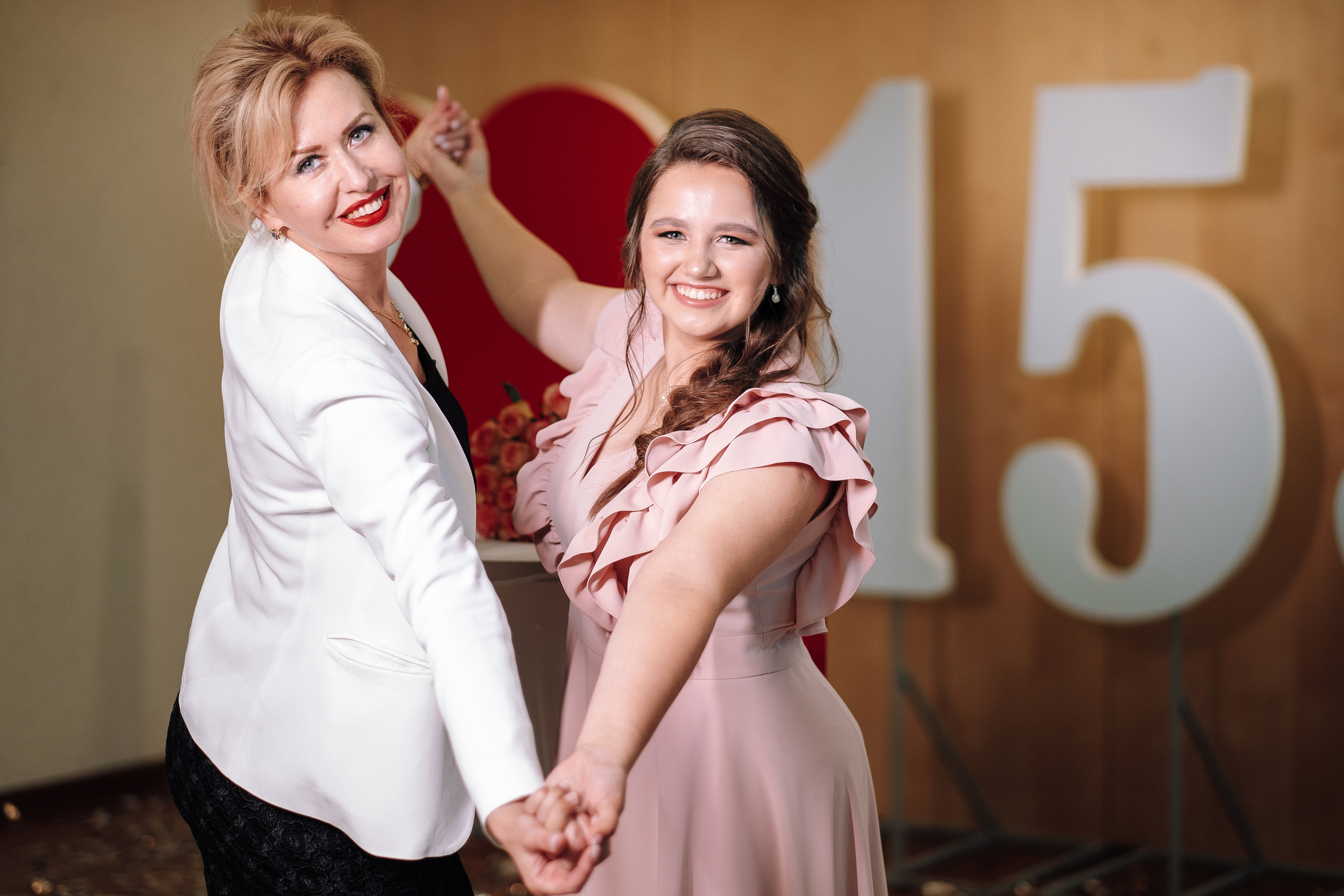 Выпускной 153 Гимназия. Ivan Skufinsky — wedding and family photographer in Vancouver