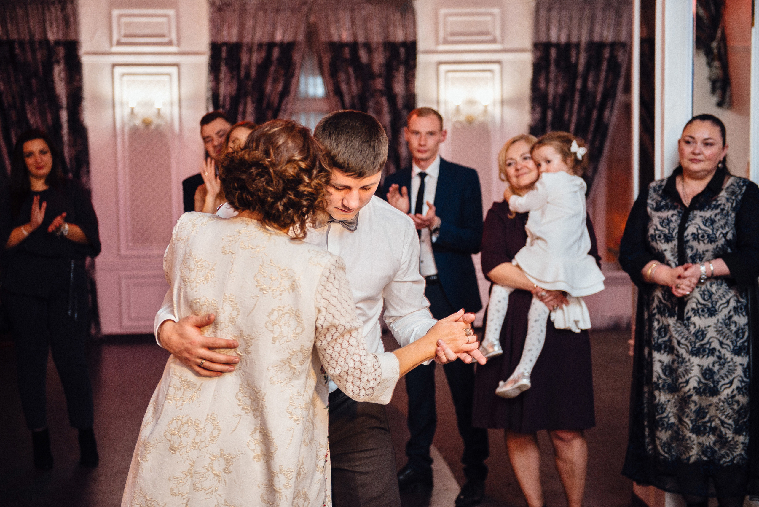 Wedding photoshoots photographer videographer Vancouver BC. Ivan Skufinsky — wedding and family photographer in Vancouver