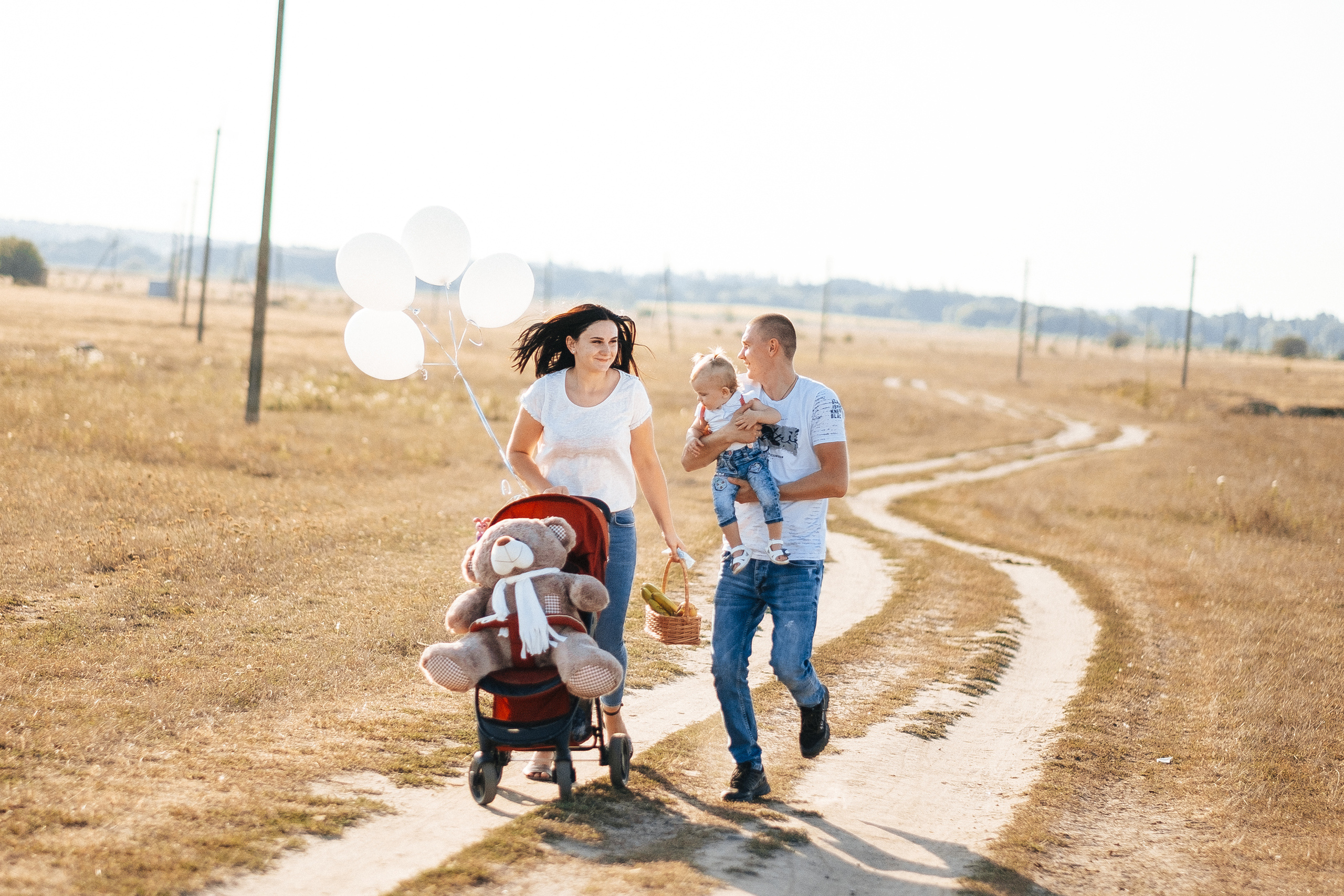 FamilyStory 1year (Lilia Sergey Maria). Ivan Skufinsky — wedding and family photographer in Vancouver