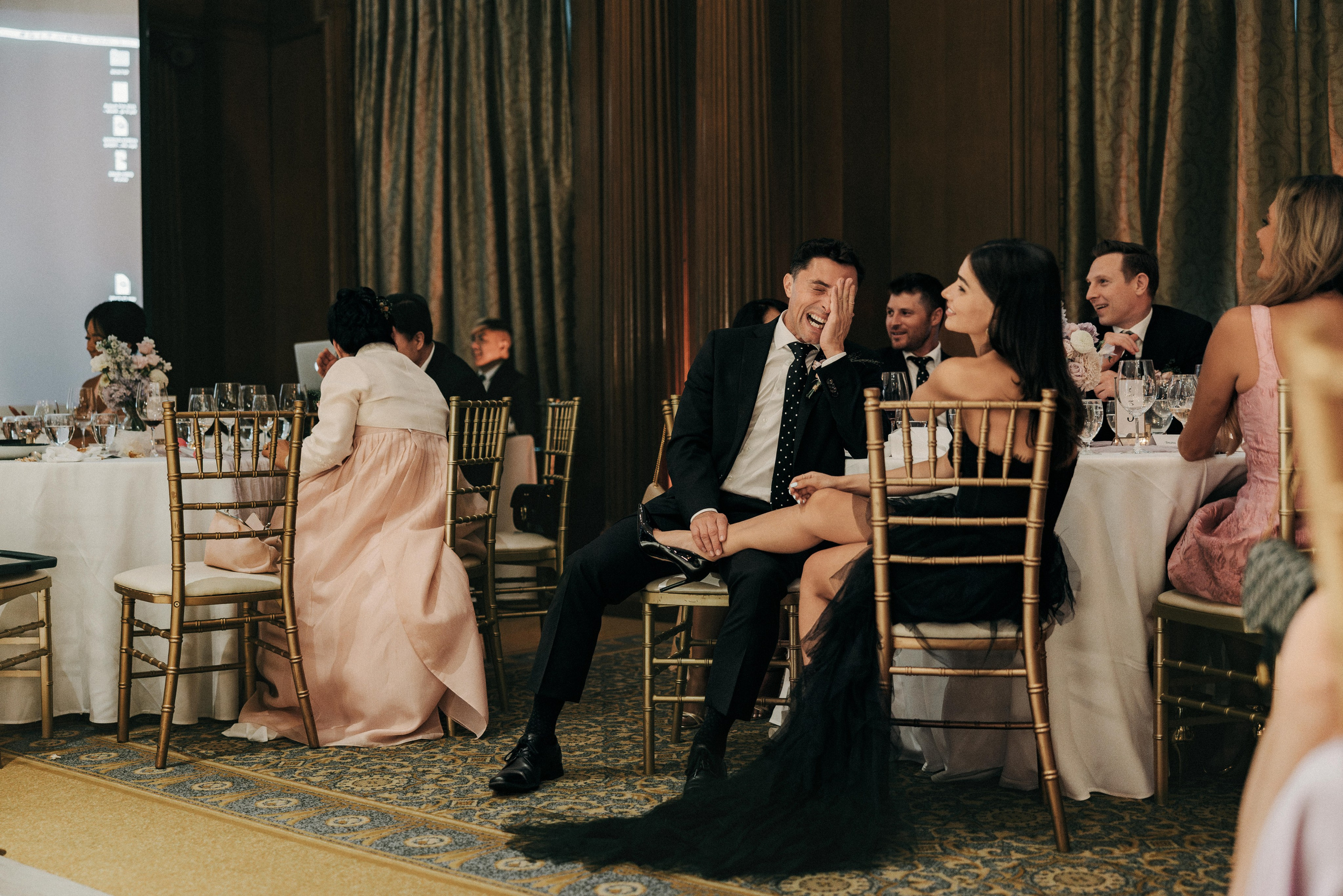 WeddingStory in Vancouver Club. Ivan Skufinsky — wedding and family photographer in Vancouver