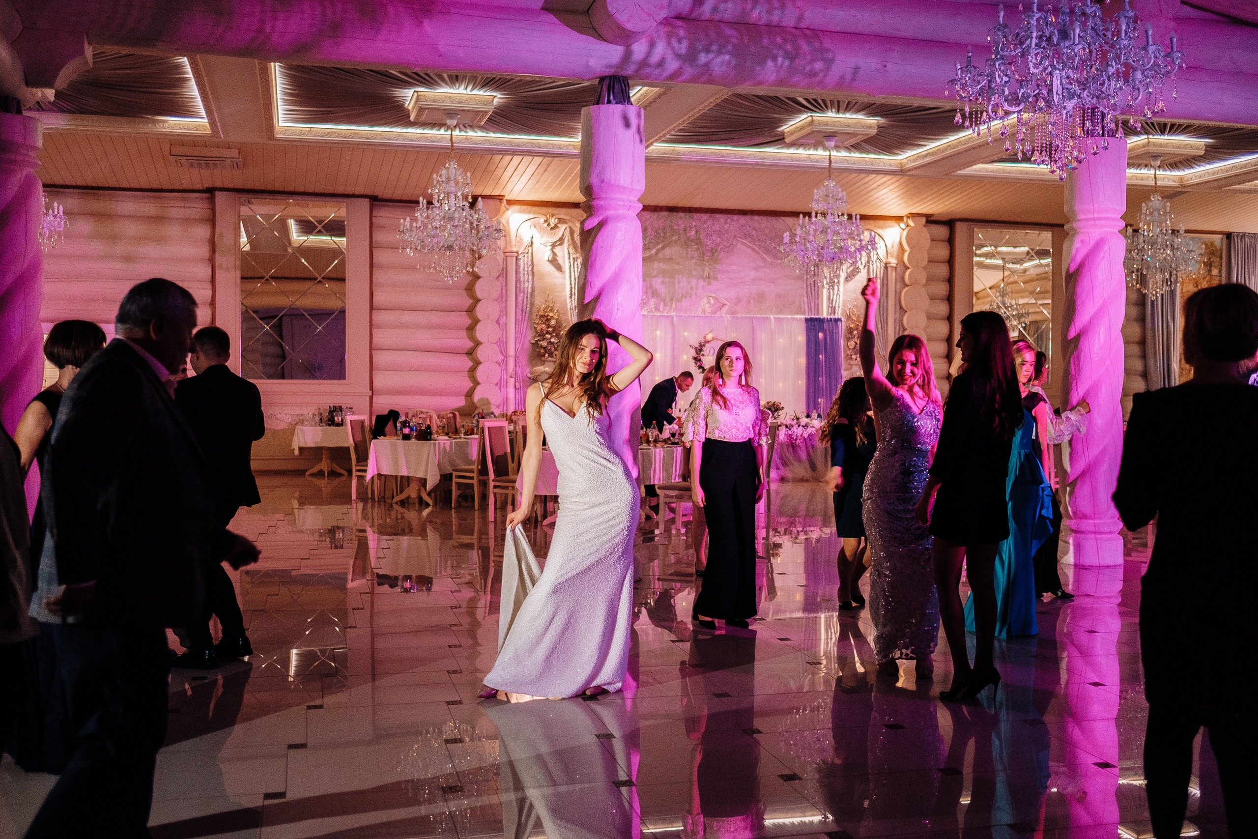 2019.09.28 Wedding Story DA Versal. Ivan Skufinsky — wedding and family photographer in Vancouver