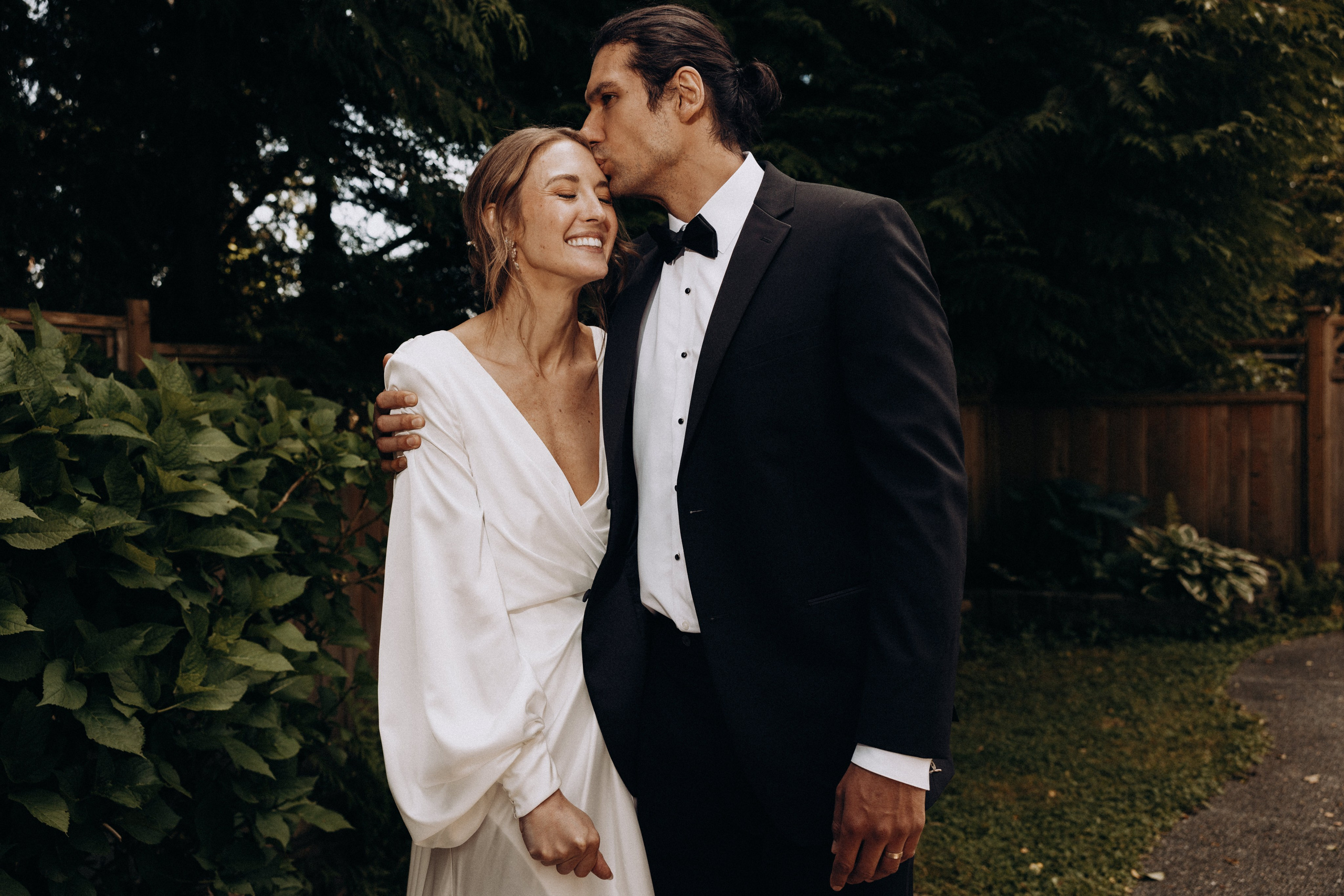 Michael & Caitlyn. Ivan Skufinsky — wedding and family photographer in Vancouver