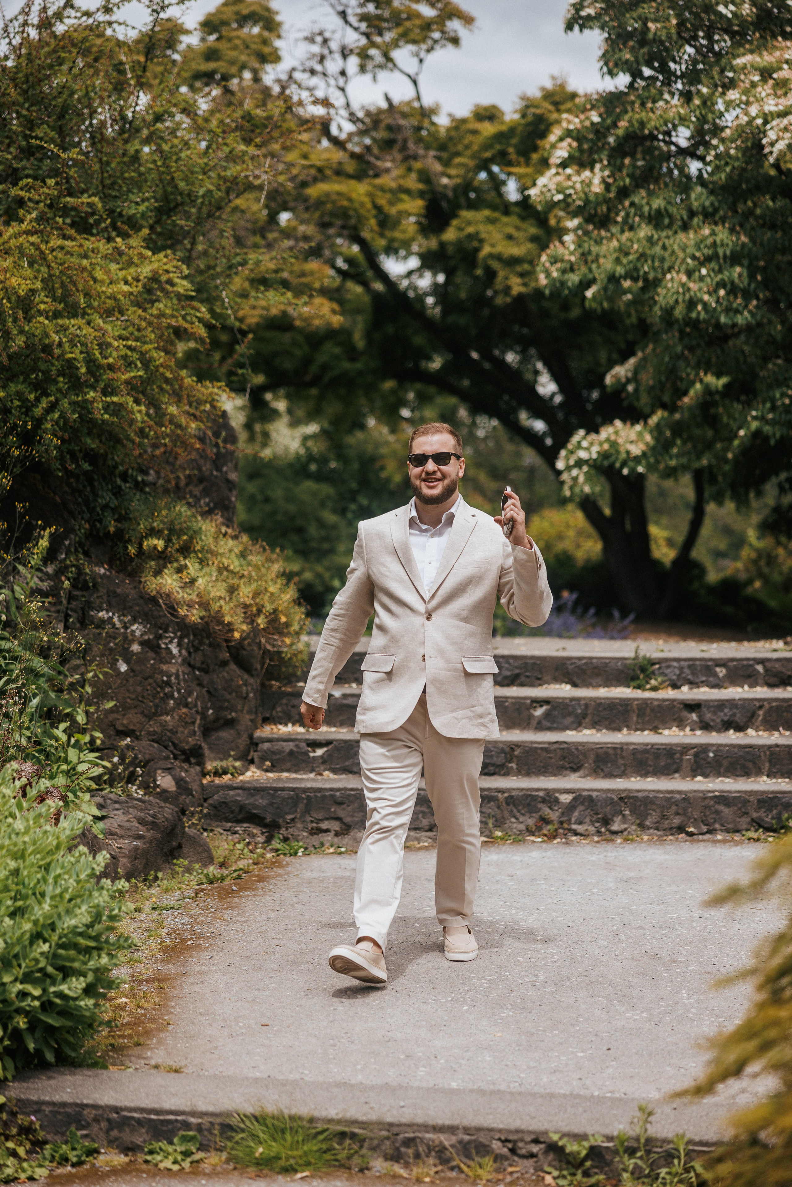 Sky-High Love: Stunning Vancouver Mountain Wedding Shoot by Helicopter. Ivan Skufinsky — wedding and family photographer in Vancouver