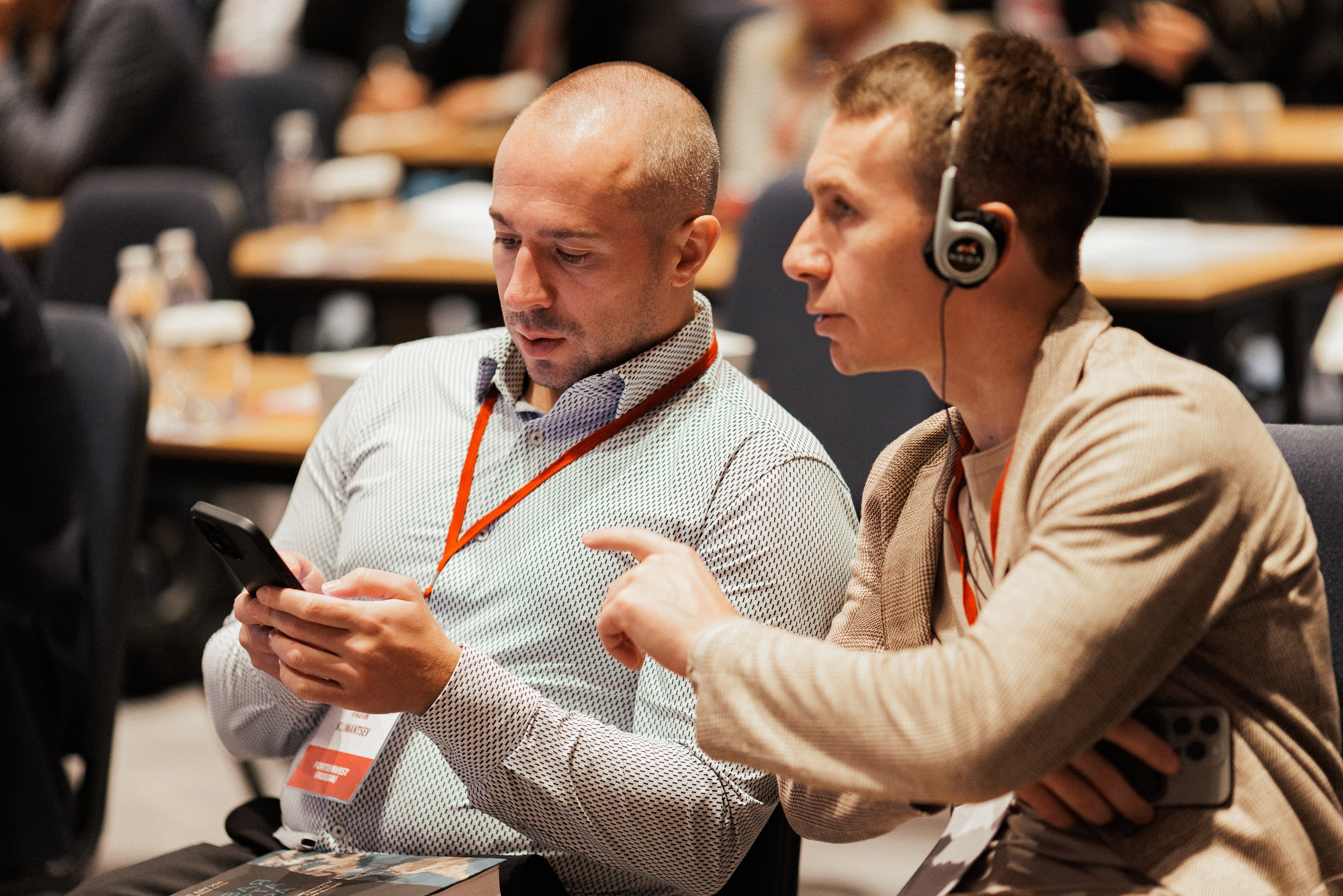 EXECUTIVE RETREAT Izmir Confidence Information Services. Ivan Skufinsky — wedding and family photographer in Vancouver