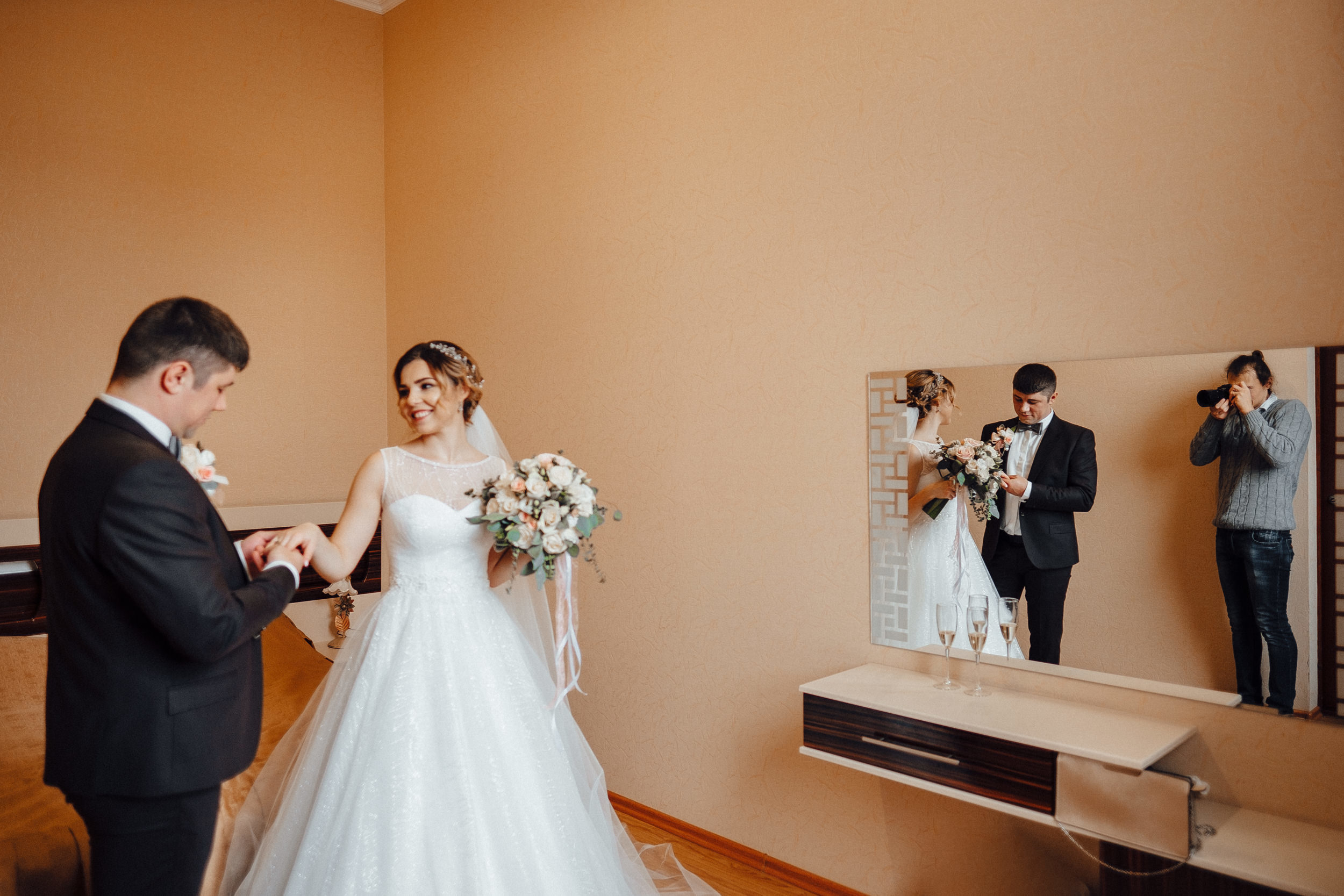 17.11.2018. Ivan Skufinsky — wedding and family photographer in Vancouver