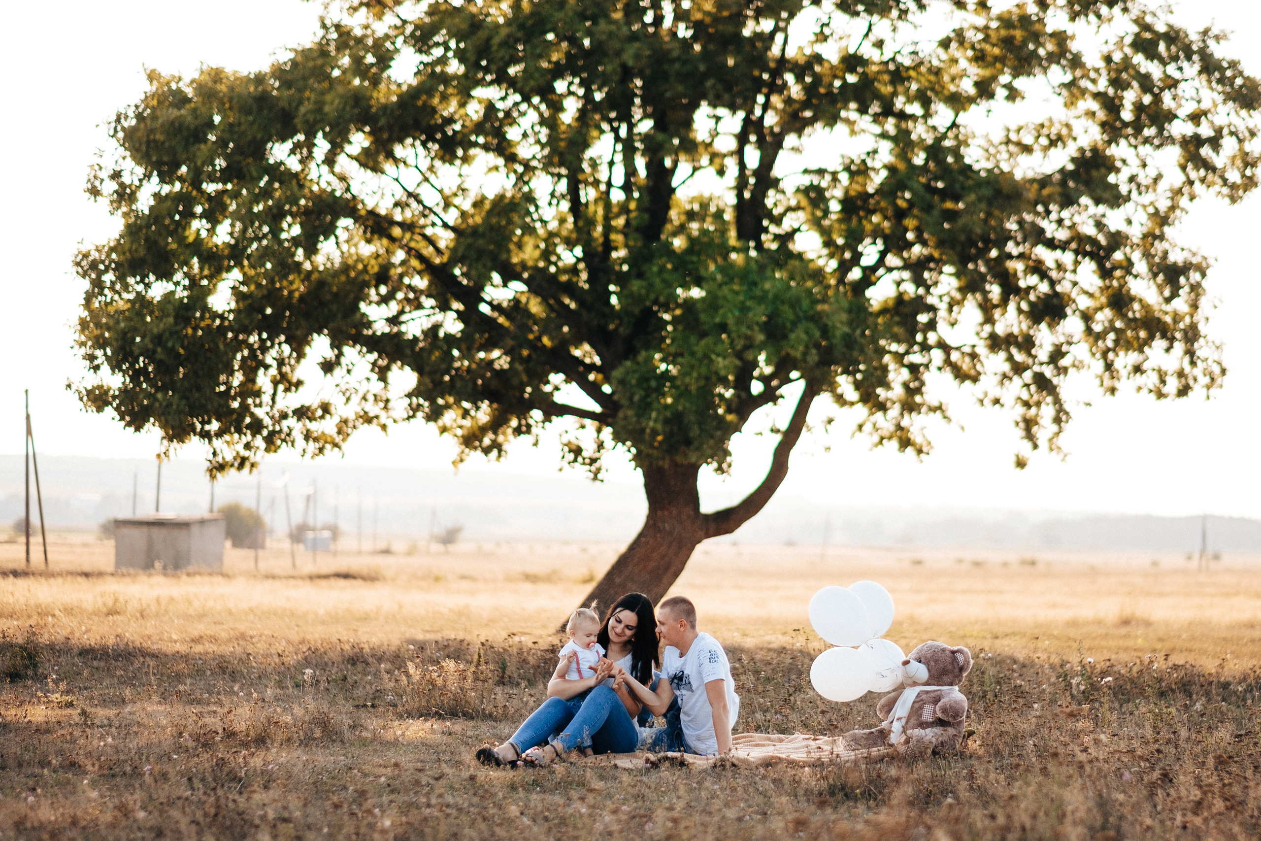 FamilyStory 1year (Lilia Sergey Maria). Ivan Skufinsky — wedding and family photographer in Vancouver