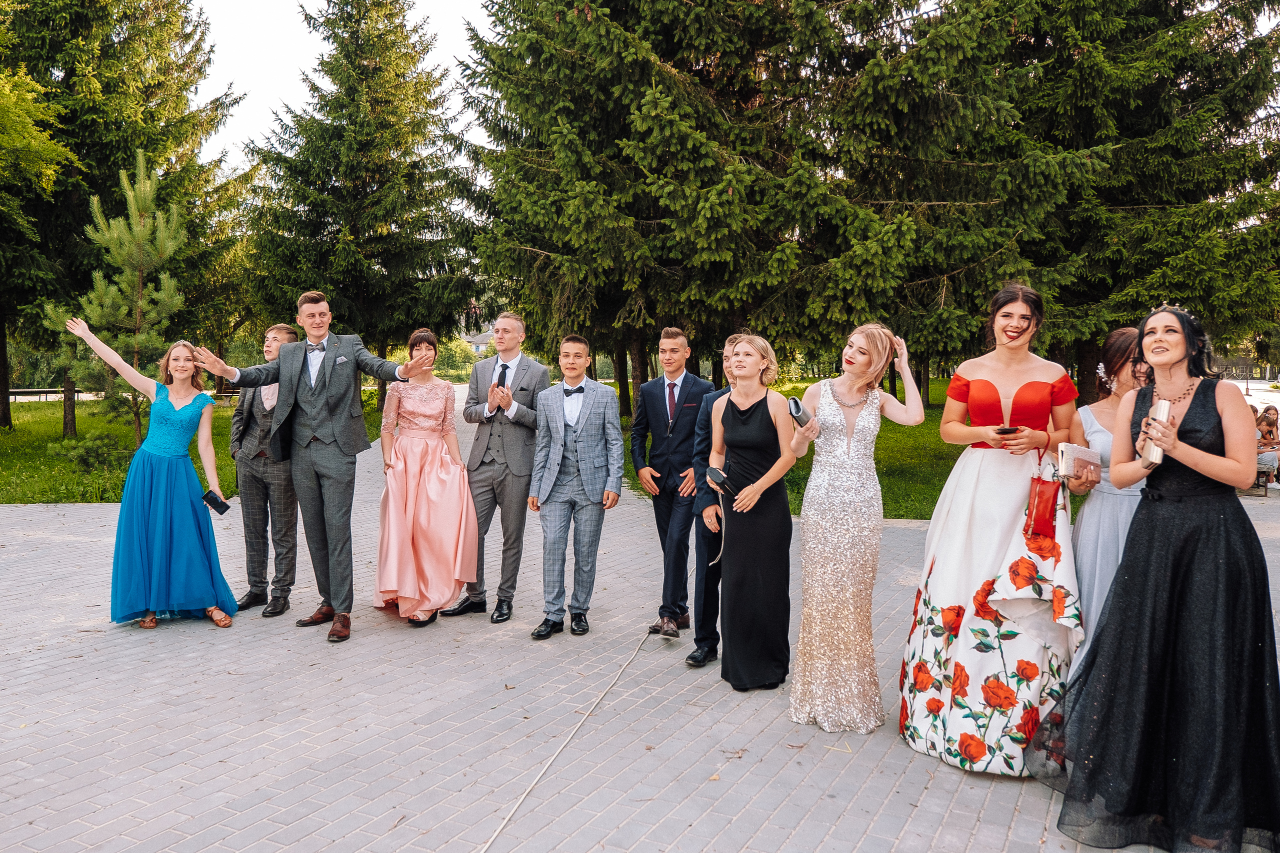 Выпускной школа номер 3. Хмельник. Ivan Skufinsky — wedding and family photographer in Vancouver