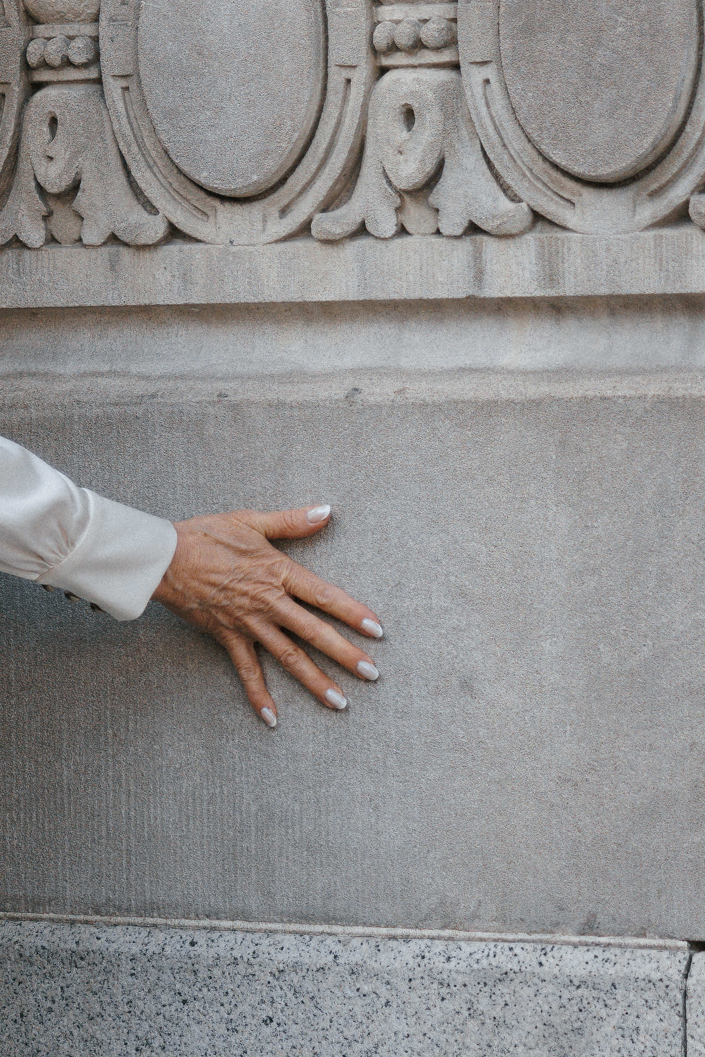 For the Briiskie Bobbins brand. Ivan Skufinsky — wedding and family photographer in Vancouver