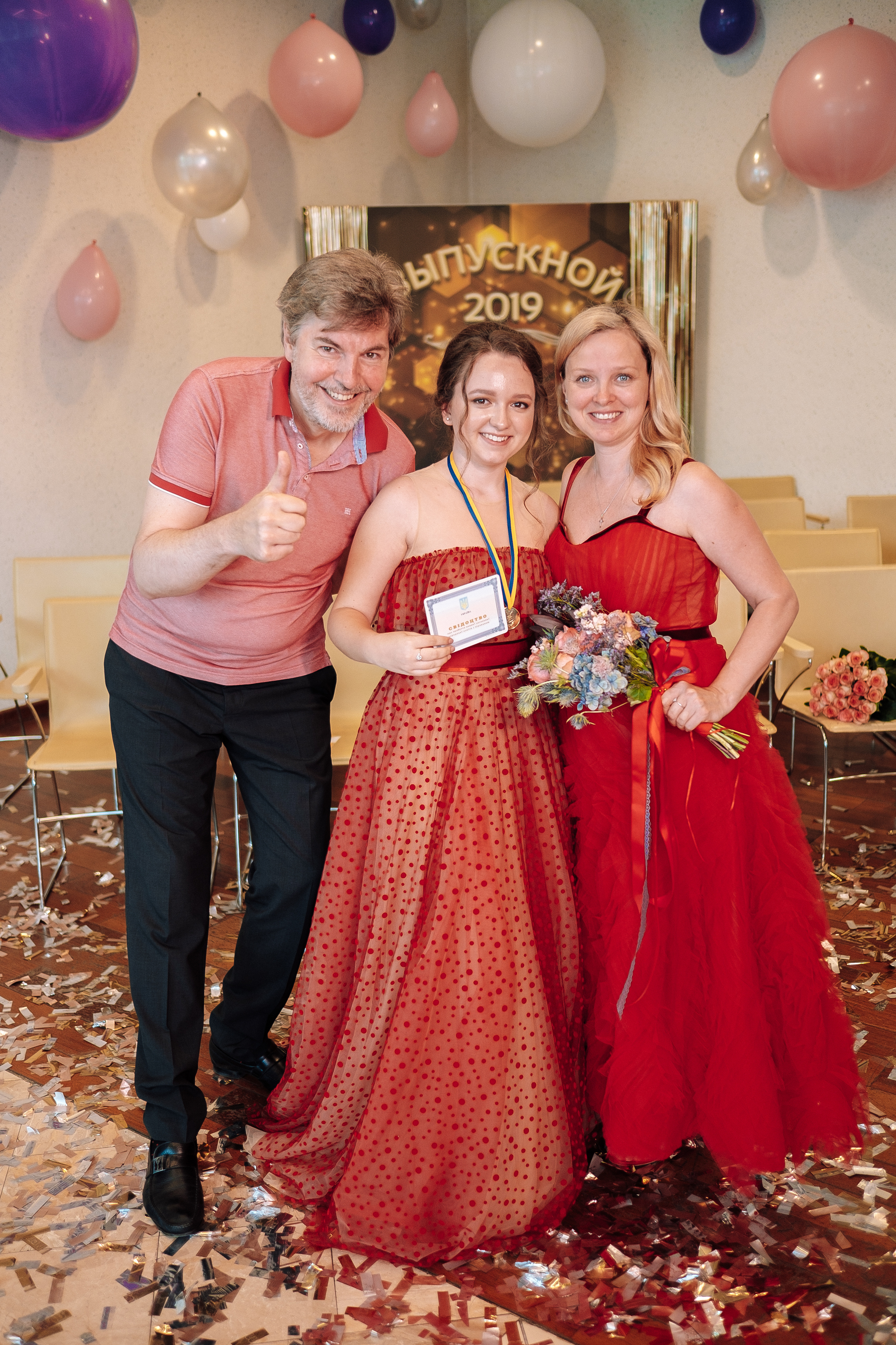 Выпускной 153 Гимназия. Ivan Skufinsky — wedding and family photographer in Vancouver