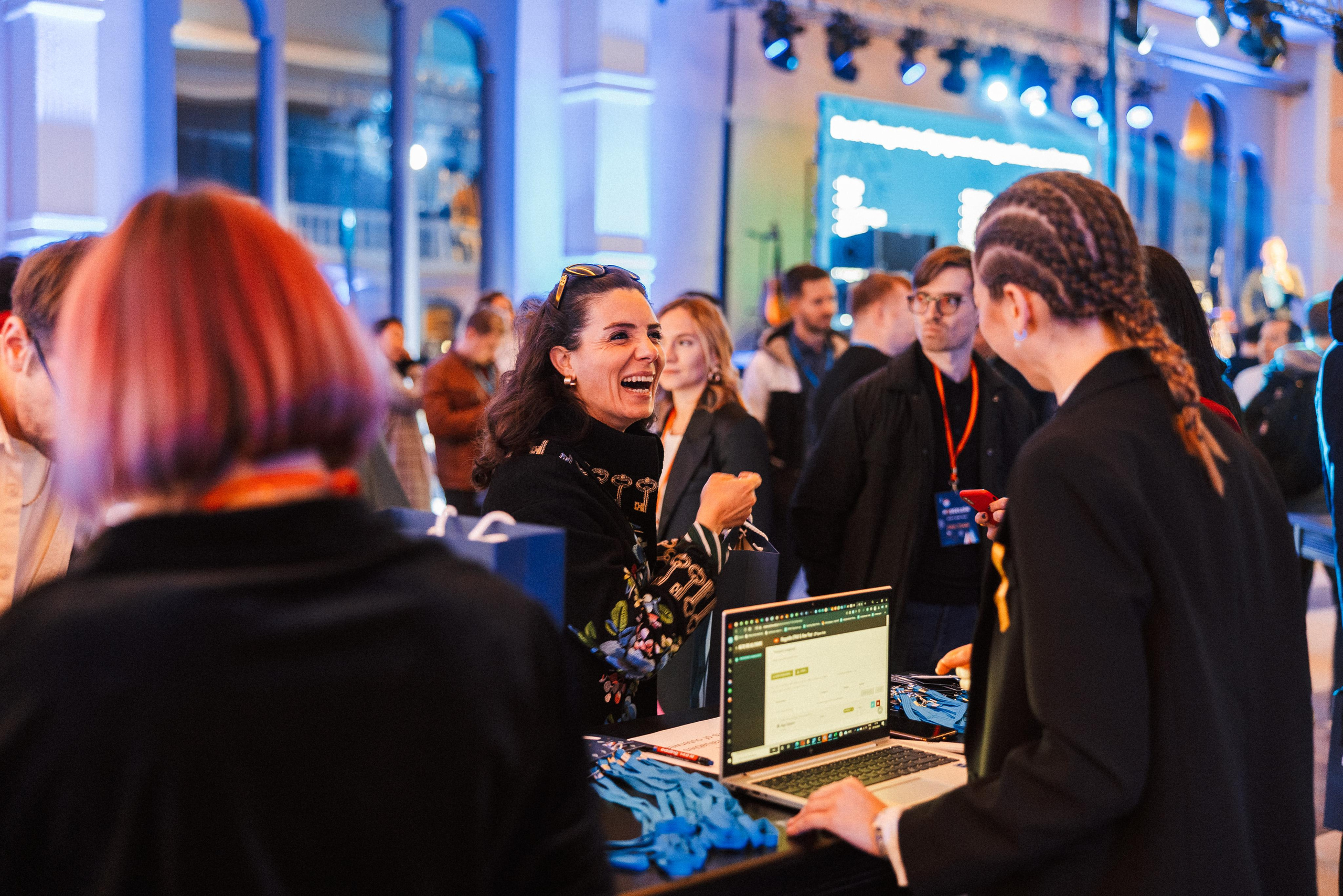 Event photographer in Vancouver Burnaby BC. Ivan Skufinsky — wedding and family photographer in Vancouver