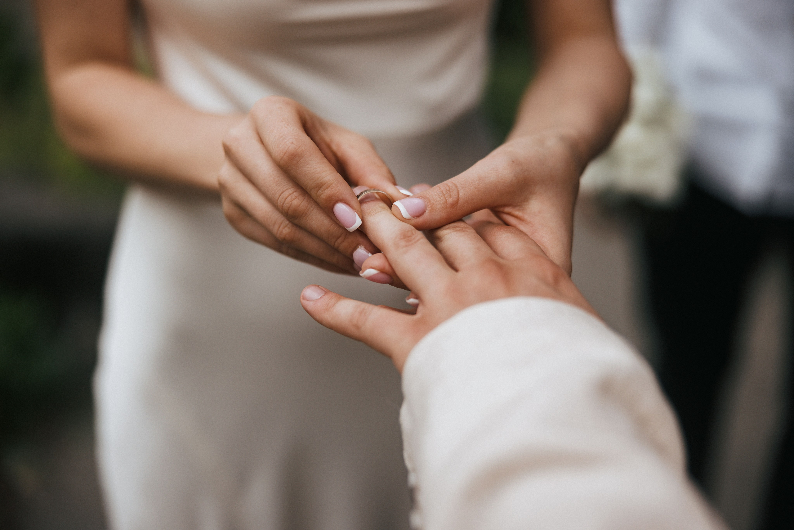 Sky-High Love: Stunning Vancouver Mountain Wedding Shoot by Helicopter. Ivan Skufinsky — wedding and family photographer in Vancouver