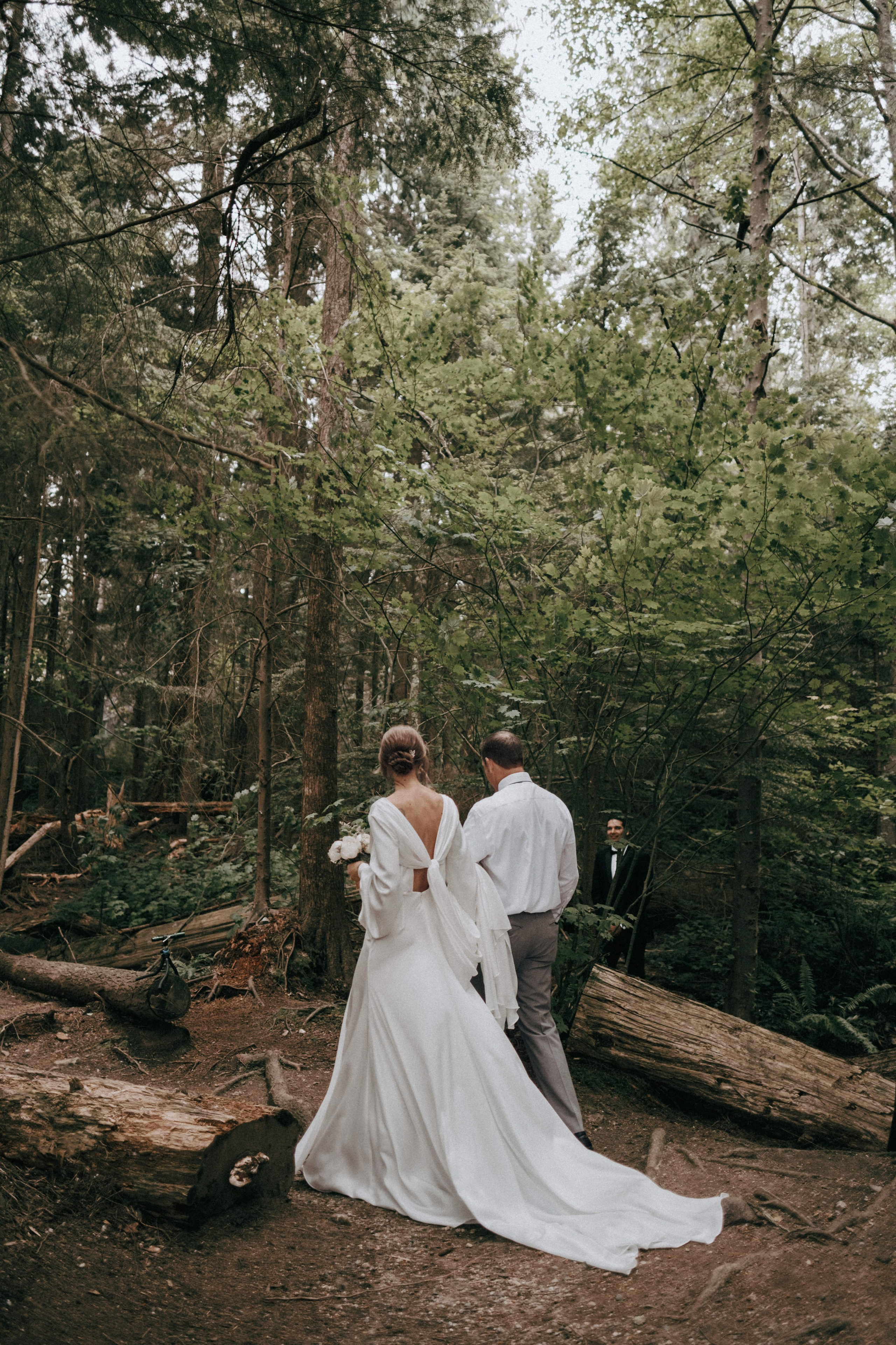 Michael & Caitlyn. Ivan Skufinsky — wedding and family photographer in Vancouver