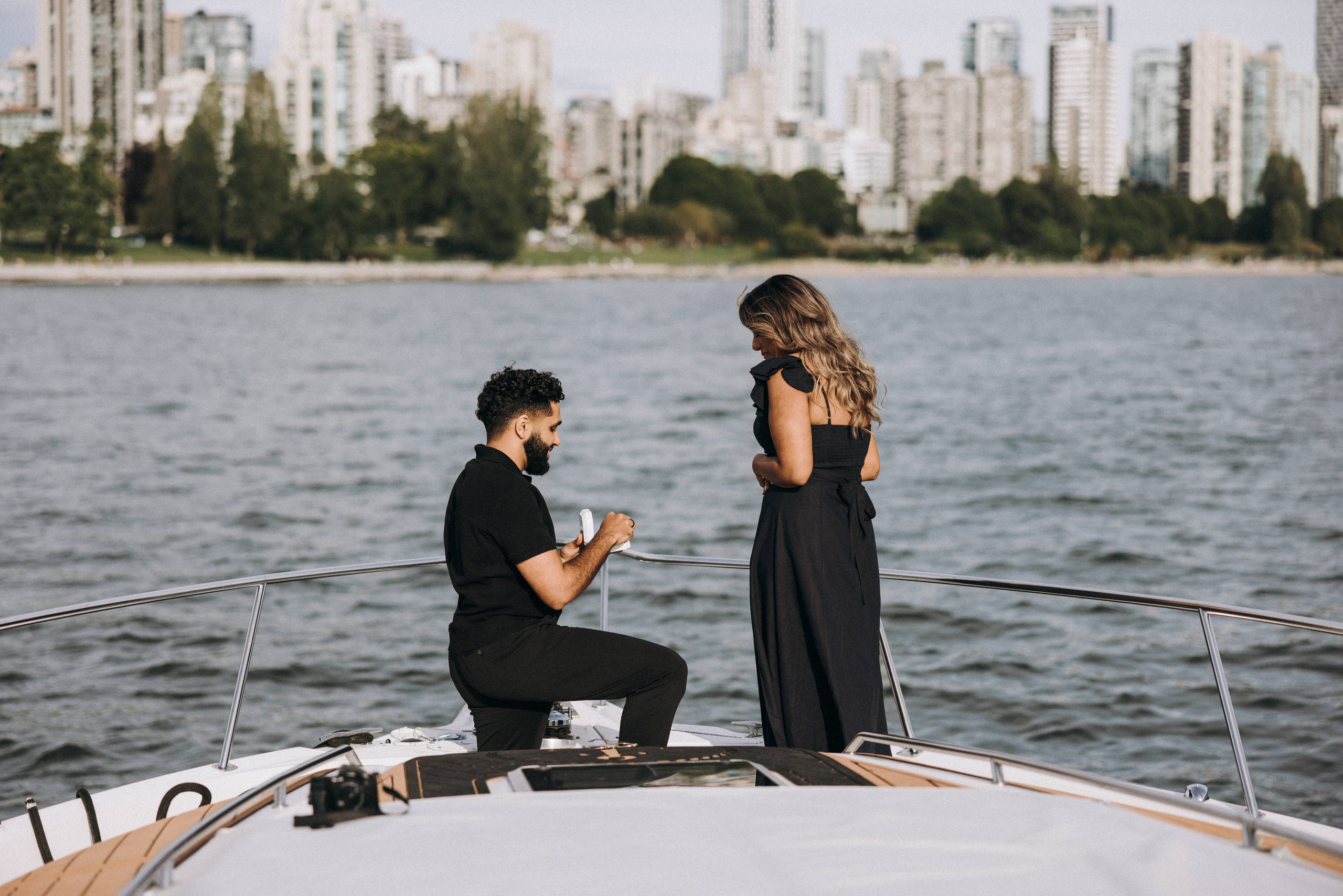 Vancouver Proposal Photographer | Engagement & Yacht Photoshoot. Ivan Skufinsky — wedding and family photographer in Vancouver