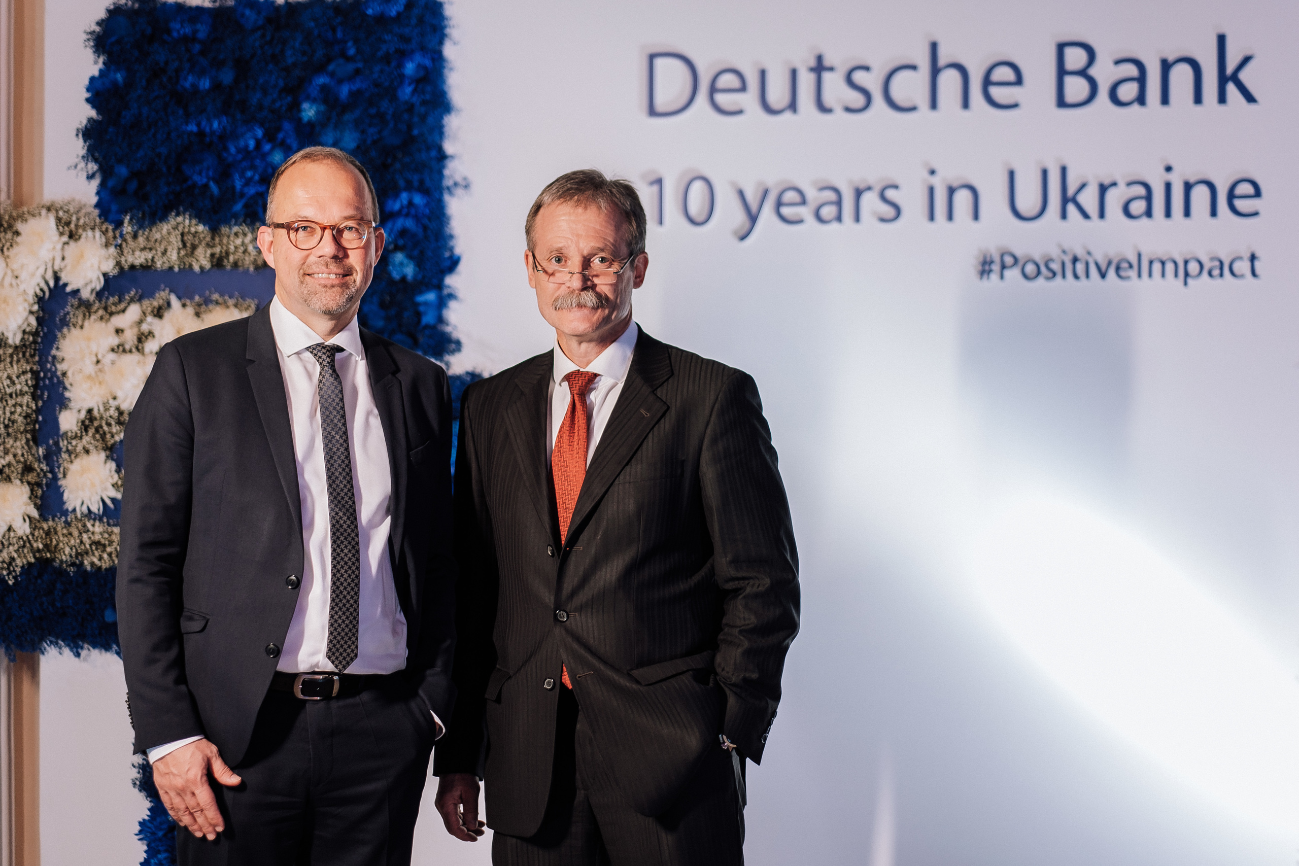 Deutsche Bank 10 years in Ukraine. Ivan Skufinsky — wedding and family photographer in Vancouver