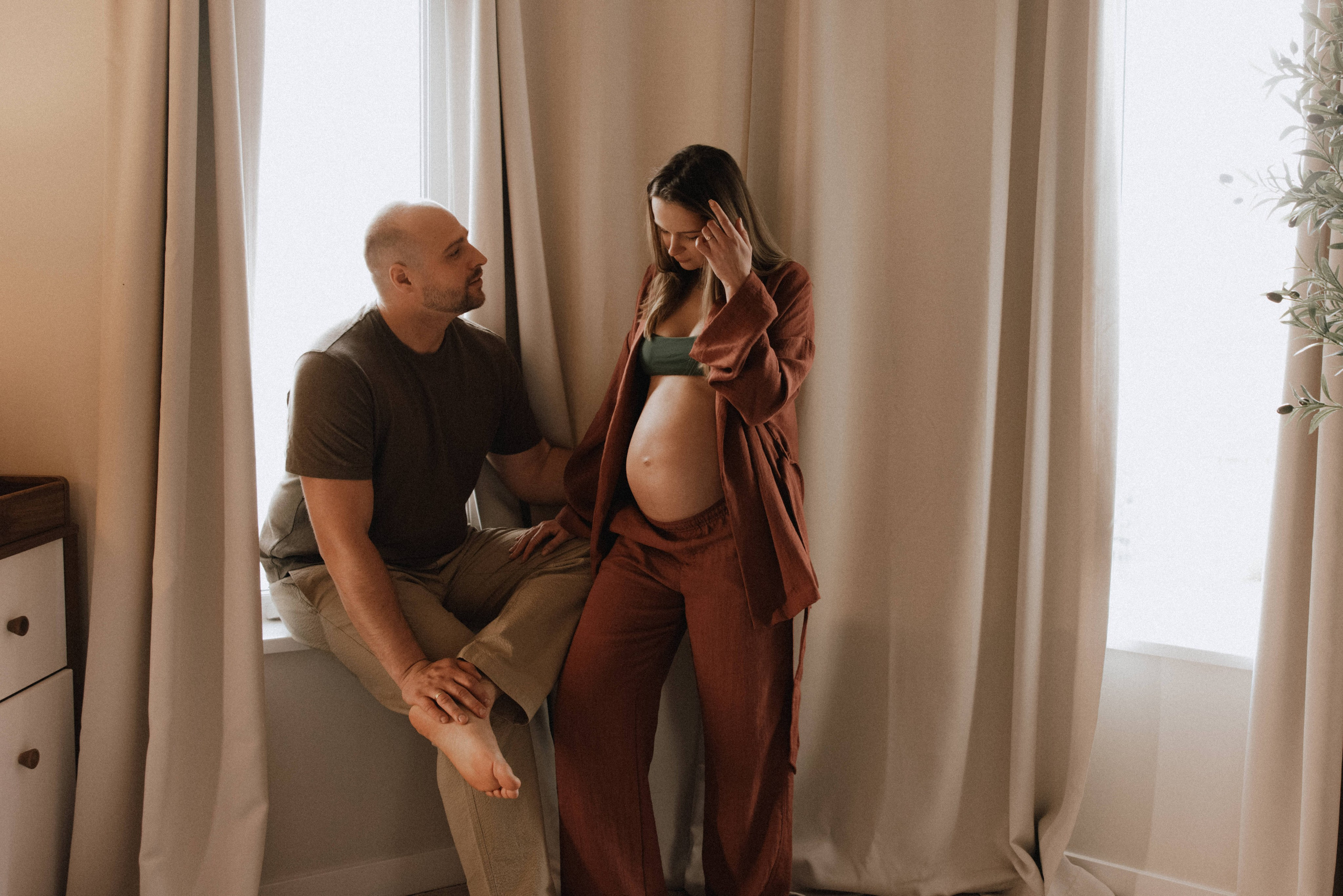 Pregnancy Home Story Vancouver. Ivan Skufinsky — wedding and family photographer in Vancouver
